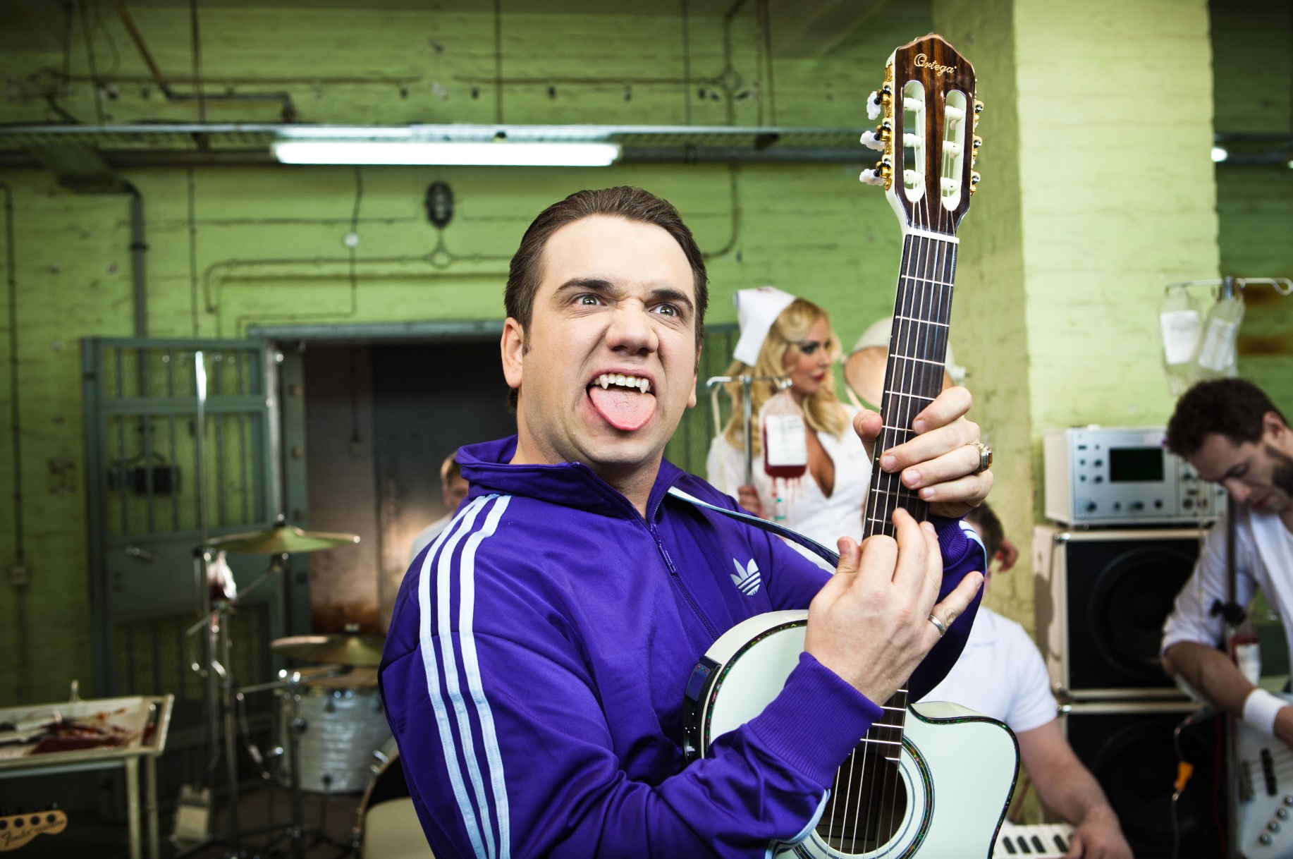 BLOODHOOD GANG – Altogether Ooky