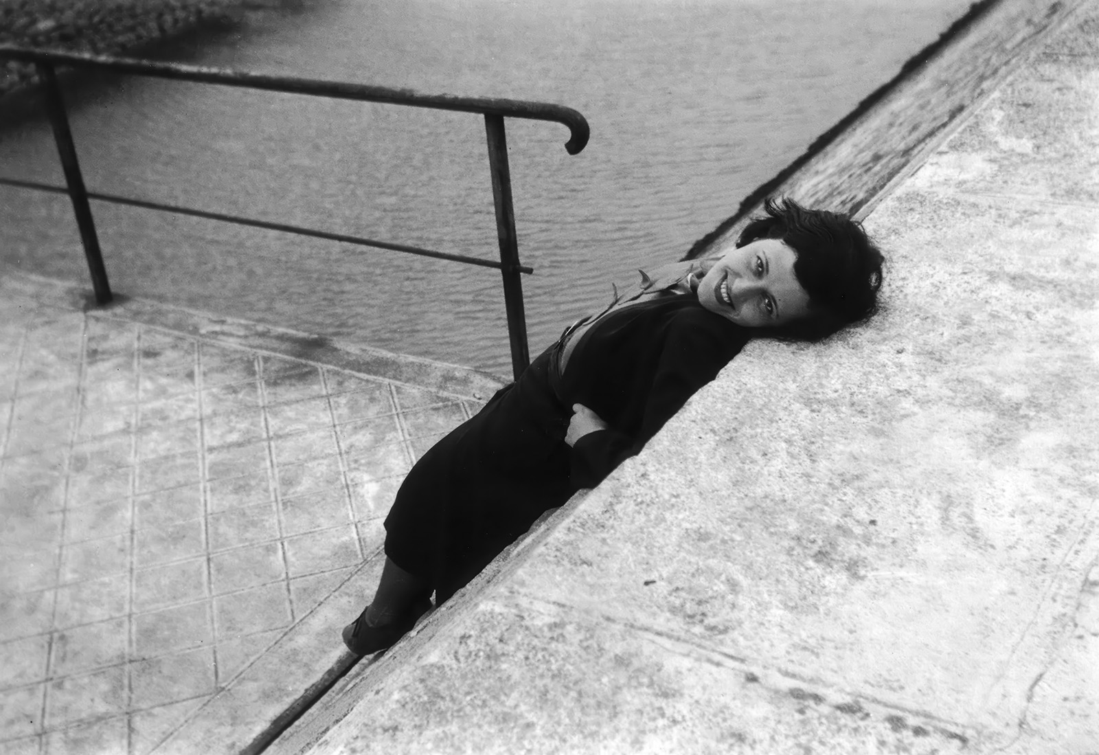 Denise BELLON Autoportrait Paris, 1934 Tirage moderne © Denise Bellon / akg-images