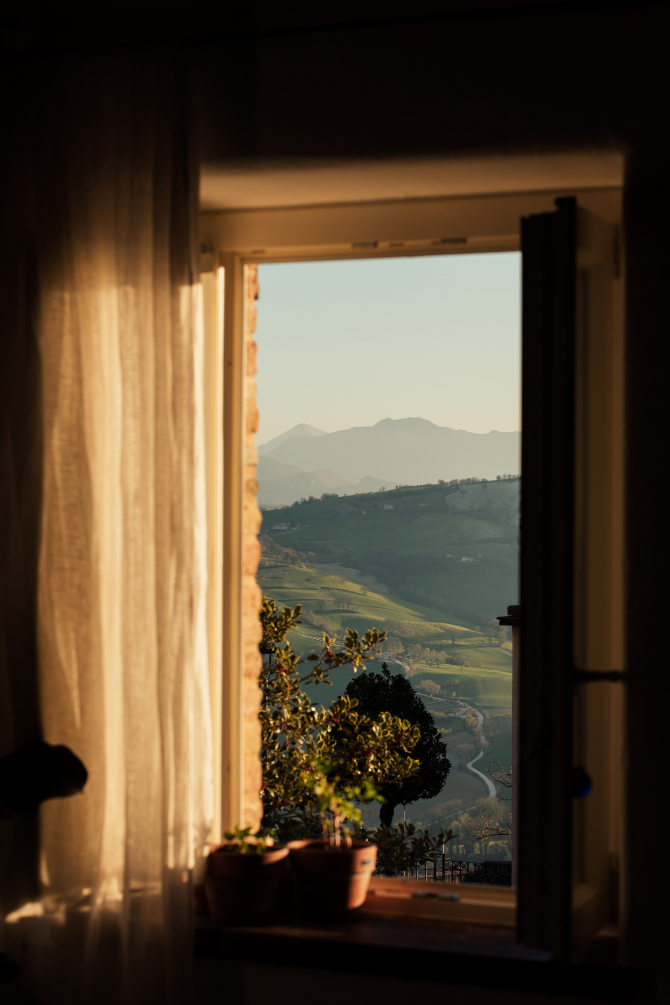 Moving to a Small Town in Italy Before Retirement Age – Italy Segreta