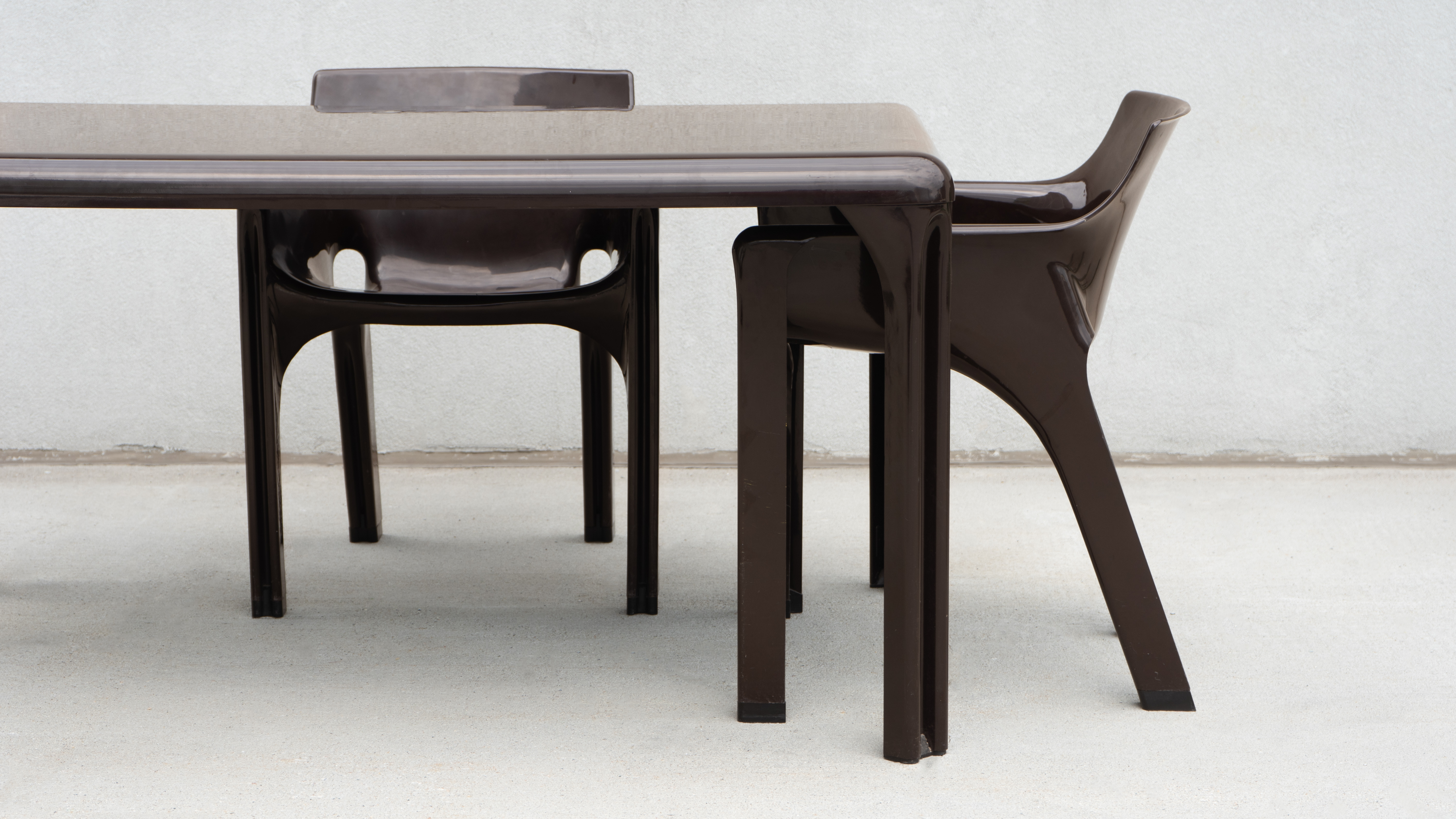 Stadio 150 table for sale Artemide Vico Magistretti sweeter fat rare space age furniture for sale 1970s furniture rental New York City Brooklyn