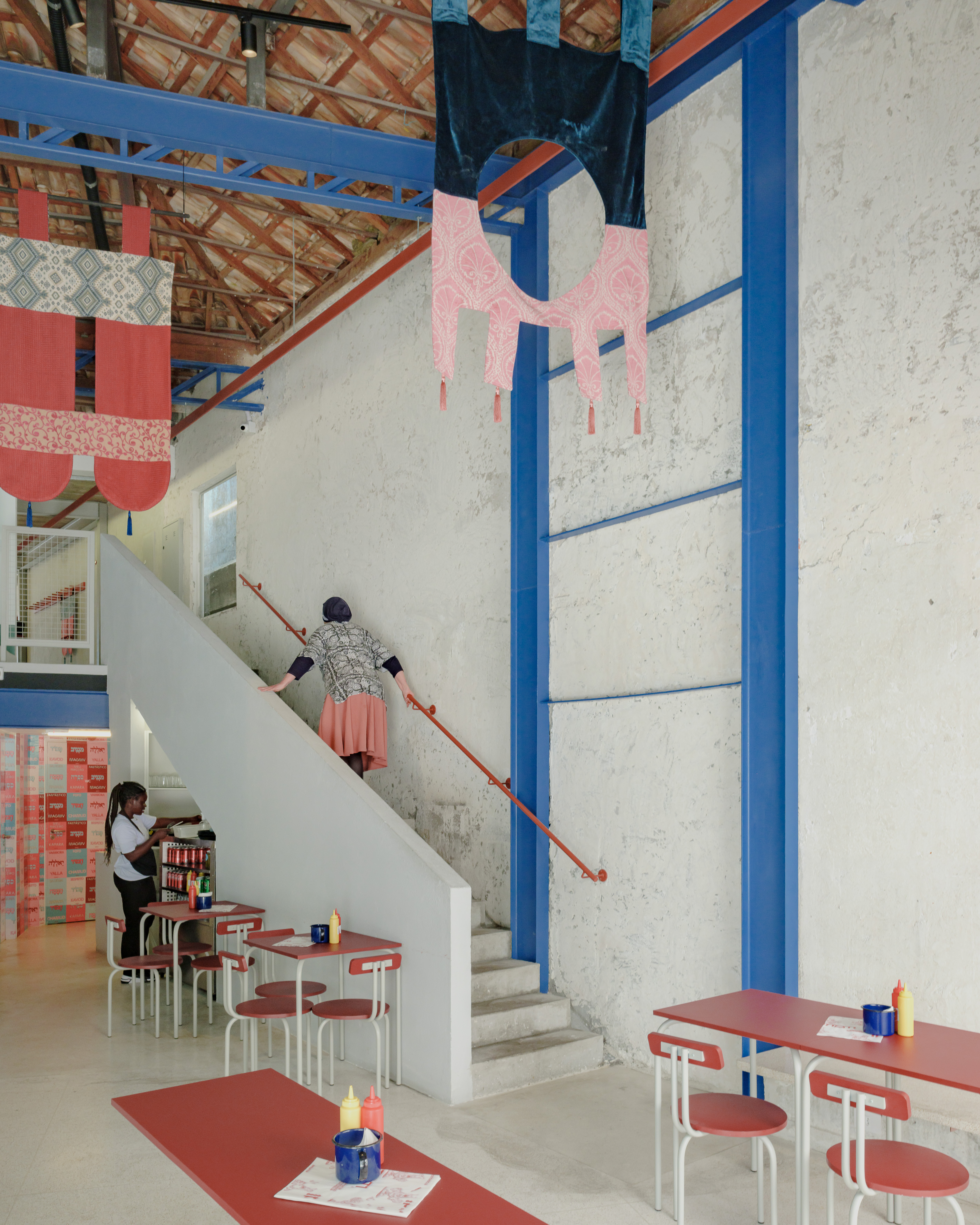 Pinati, CLUBE (coord. de projeto: Luiz Solano) e Pianca Arquitetura.  São Paulo, Brasil, 2022.  3/5