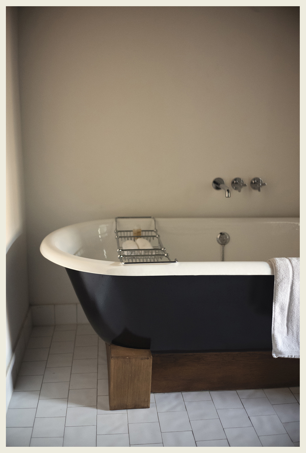 August Antwerp - Editorial, 2024