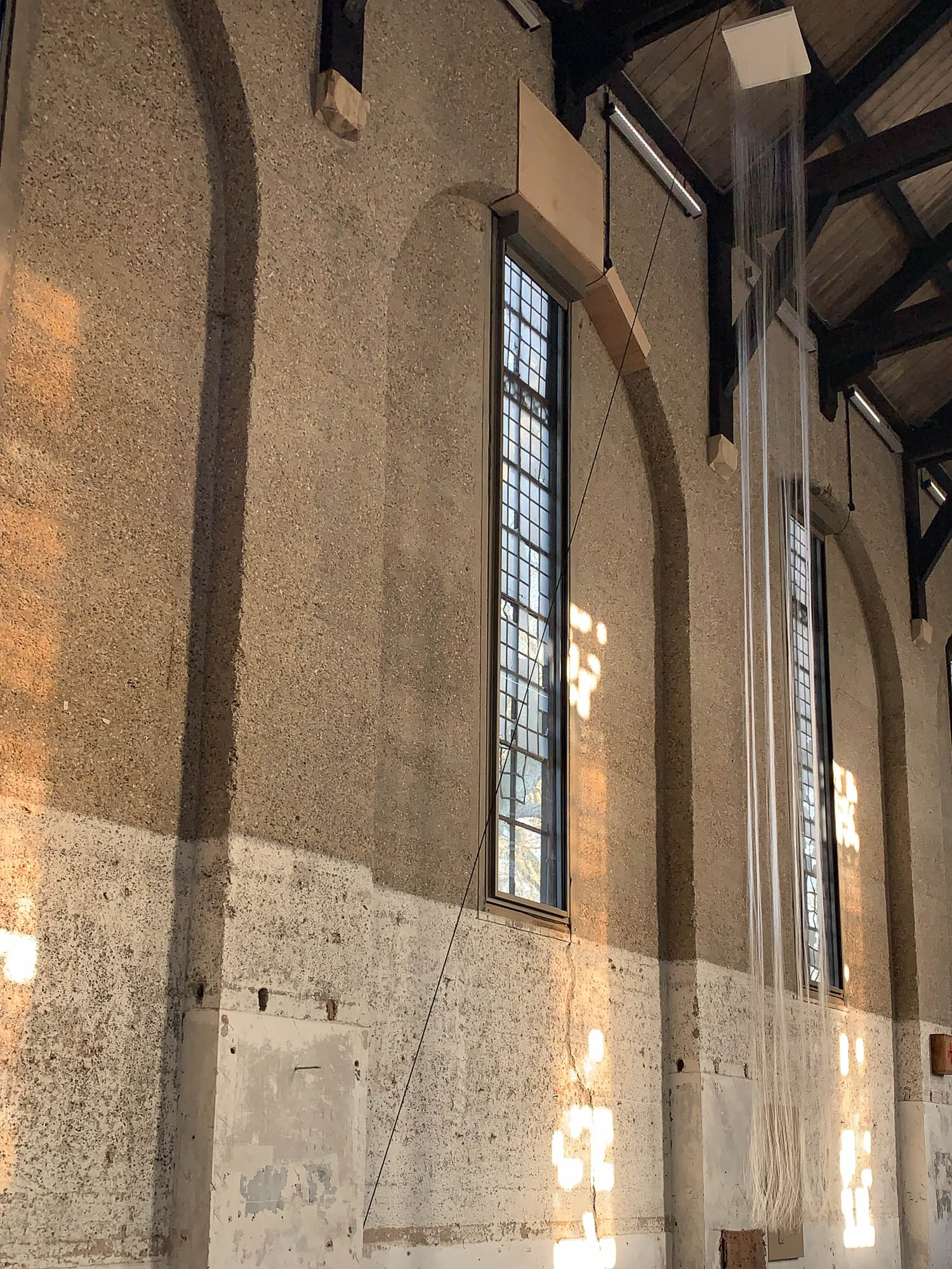 1: 120.77353 (fathom), 2020, optical fibre, board, paracord, LED lighting, 36 x 36 x 940 cm. installation view at Don't Panic, Dilston Grove, Southwark Park Galleries, 2020.