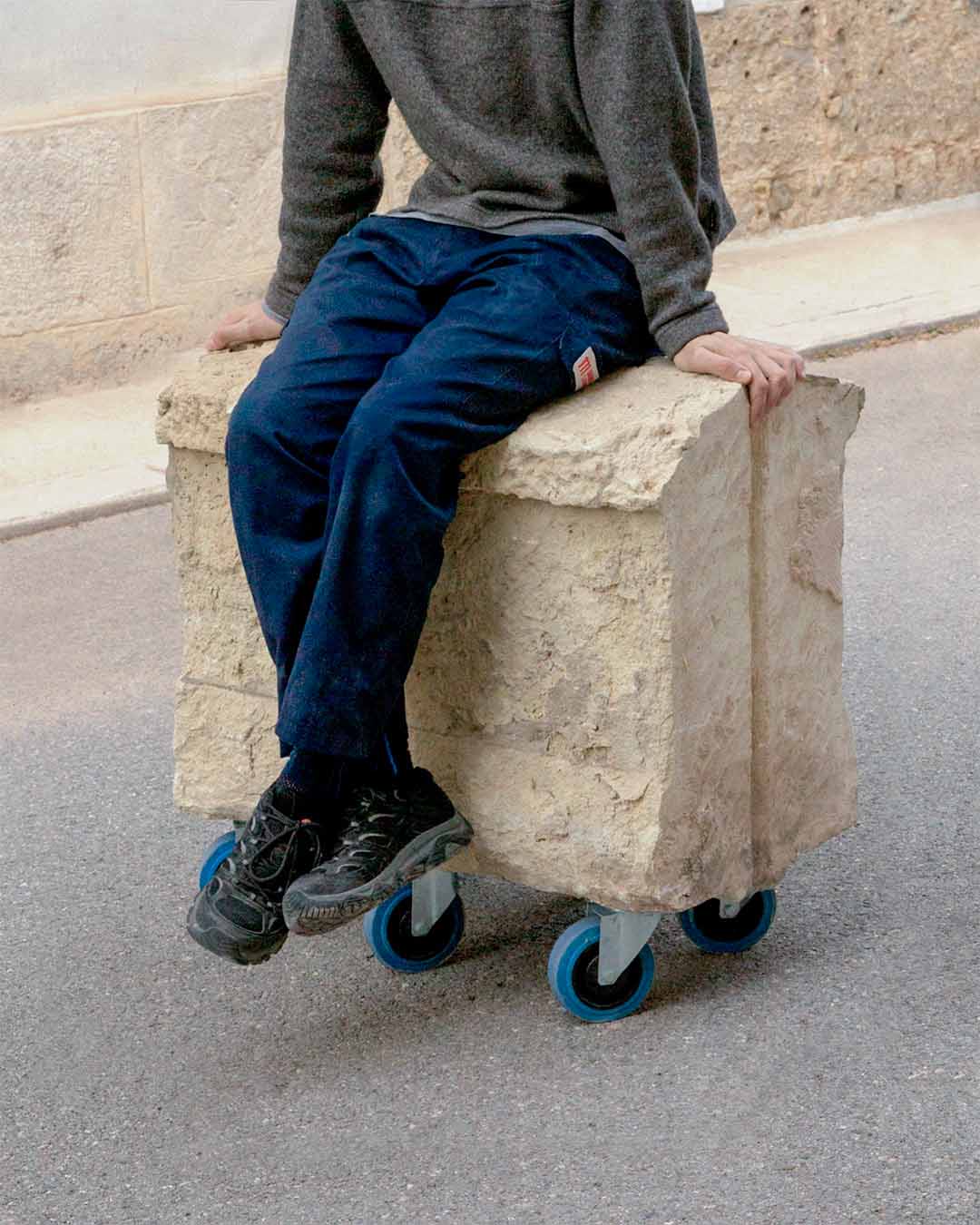 Lo que pesa una piedra