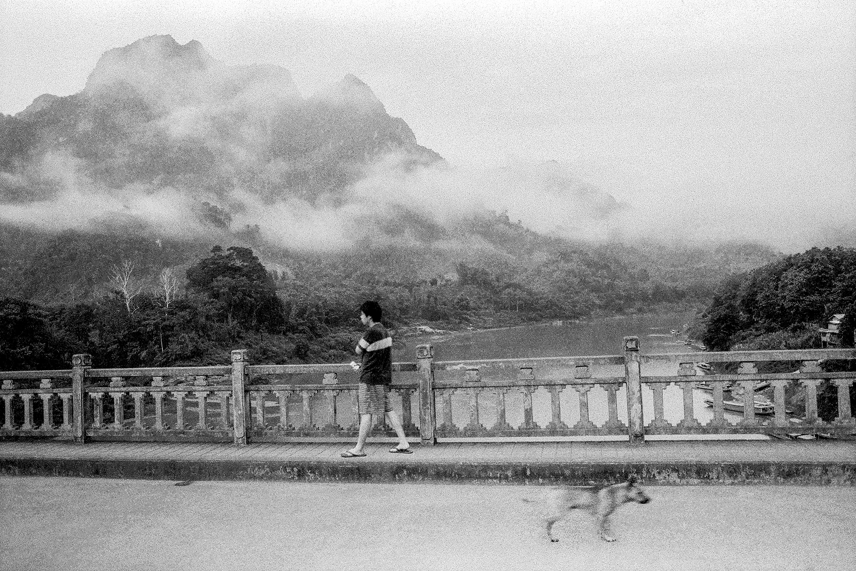 Julien Crégut - Eastern - RDP Lao - 2004/2008 -©juliencregut