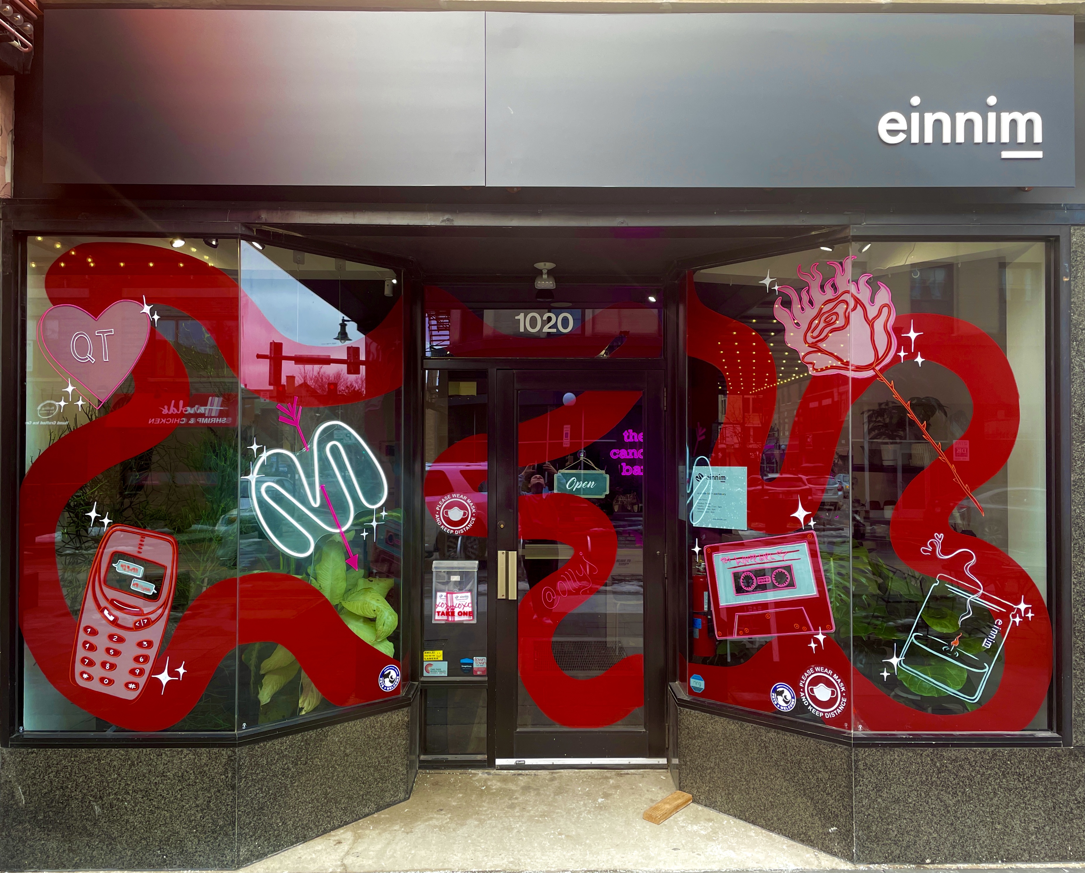Valentine's Day Windows @ Einnim, Oak Park, IL / 2022