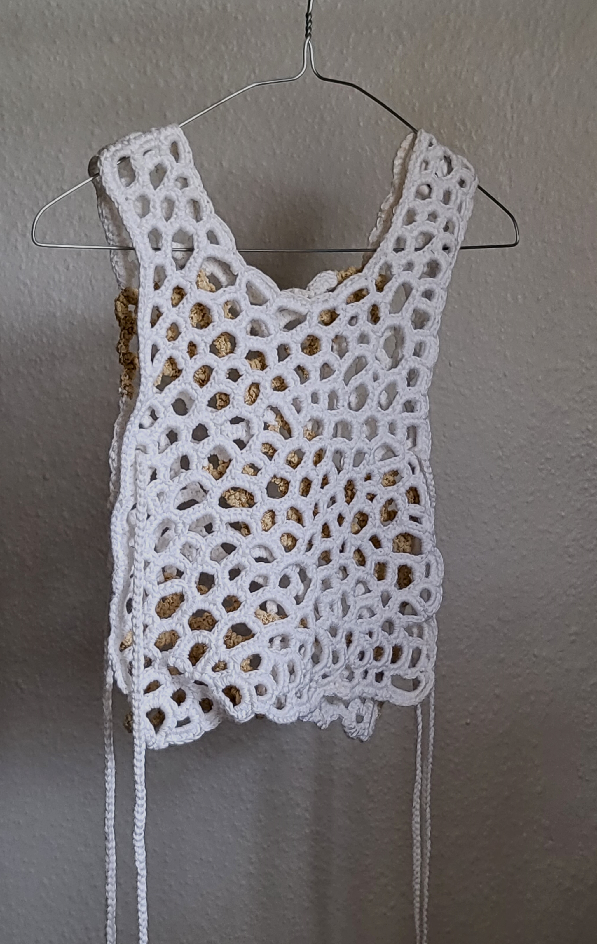 COOKEY top | white & cream | status: available