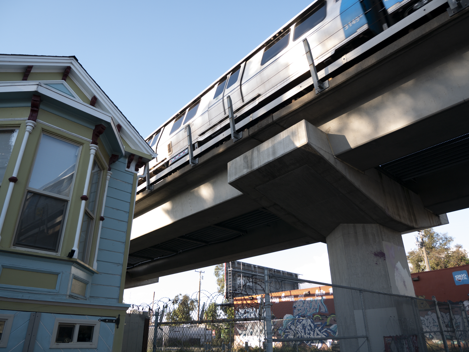 Martin Luther King Jr Way & 5th St, Oakland