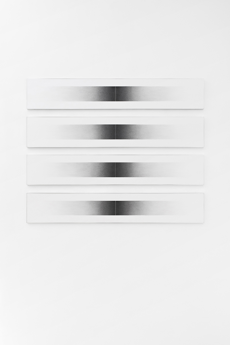 Isometría IV, 2022graphite sur papier marouflé sur bois, aluminium, [4x] 19x114,5cm© Origins Studio