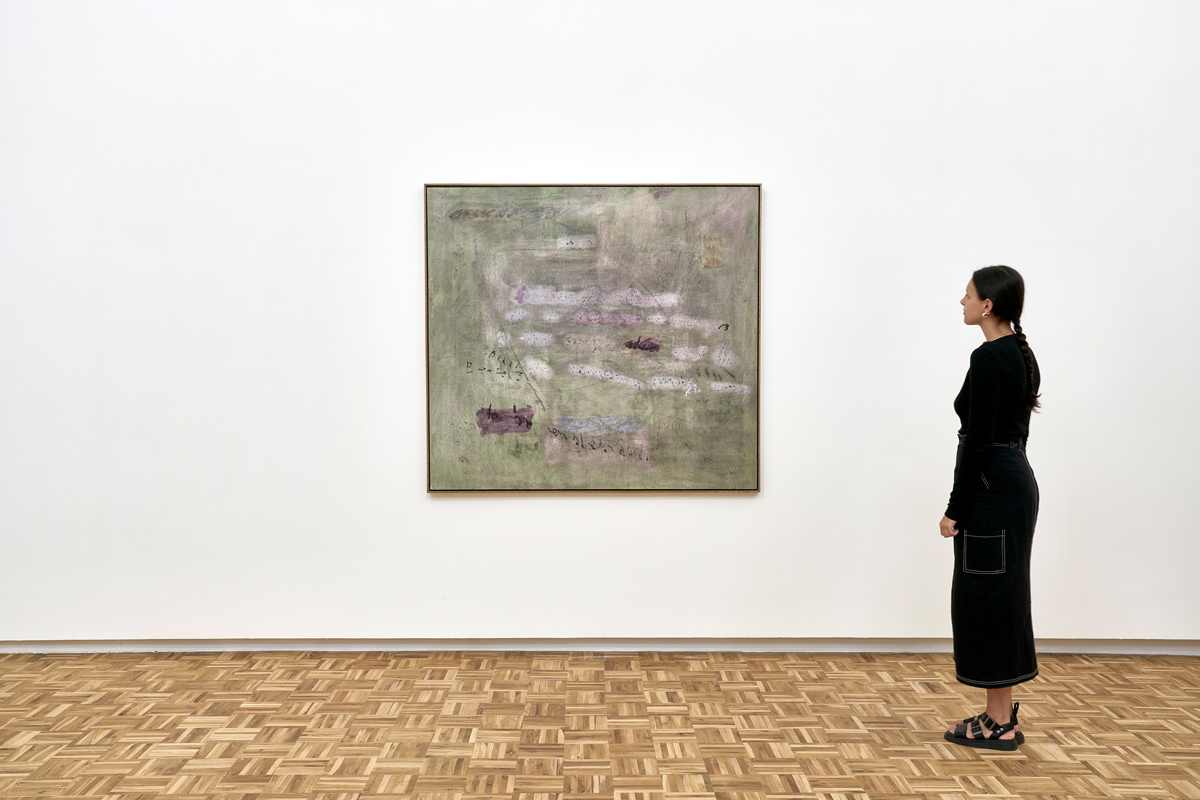Jared Ginsburg, Postcard 1 (2024) | Oil on canvas, 139 x 151 x 5 cm