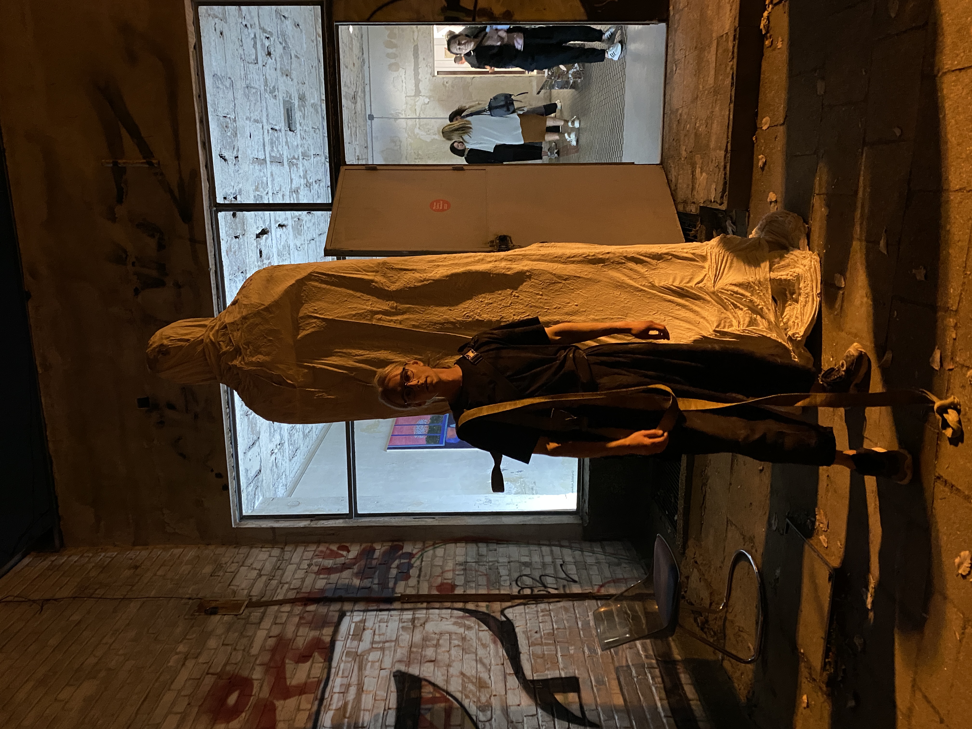 Giant in front of the Pawilon Bliska 12