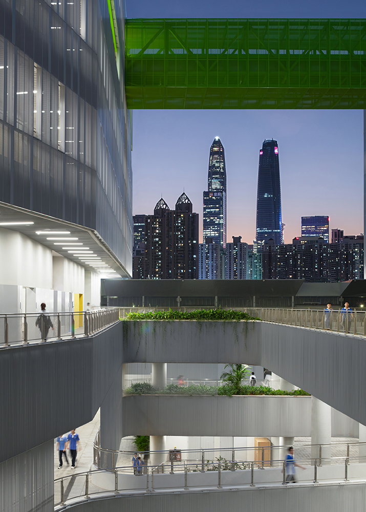 multi-layered campus with a view of Futian CBD