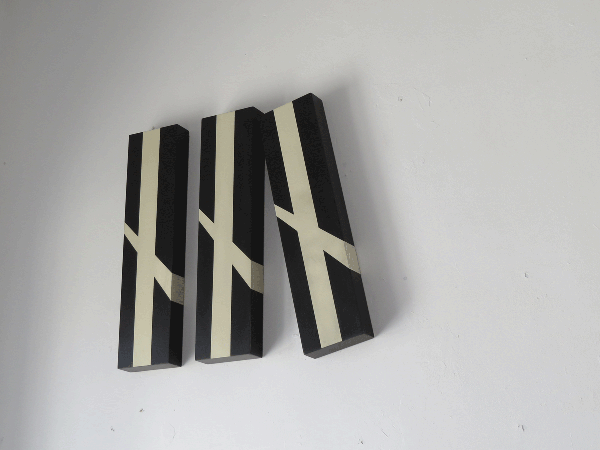 ⬆ think of death a lot, keep a skull on your table, 2017