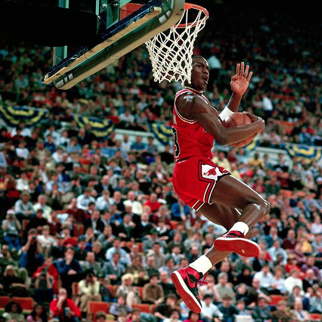 06 MAR — 40 AÑOS DE AIR JORDAN 1: EL ÍCONO QUE CAMBIÓ LAS REGLAS DEL JUEGO