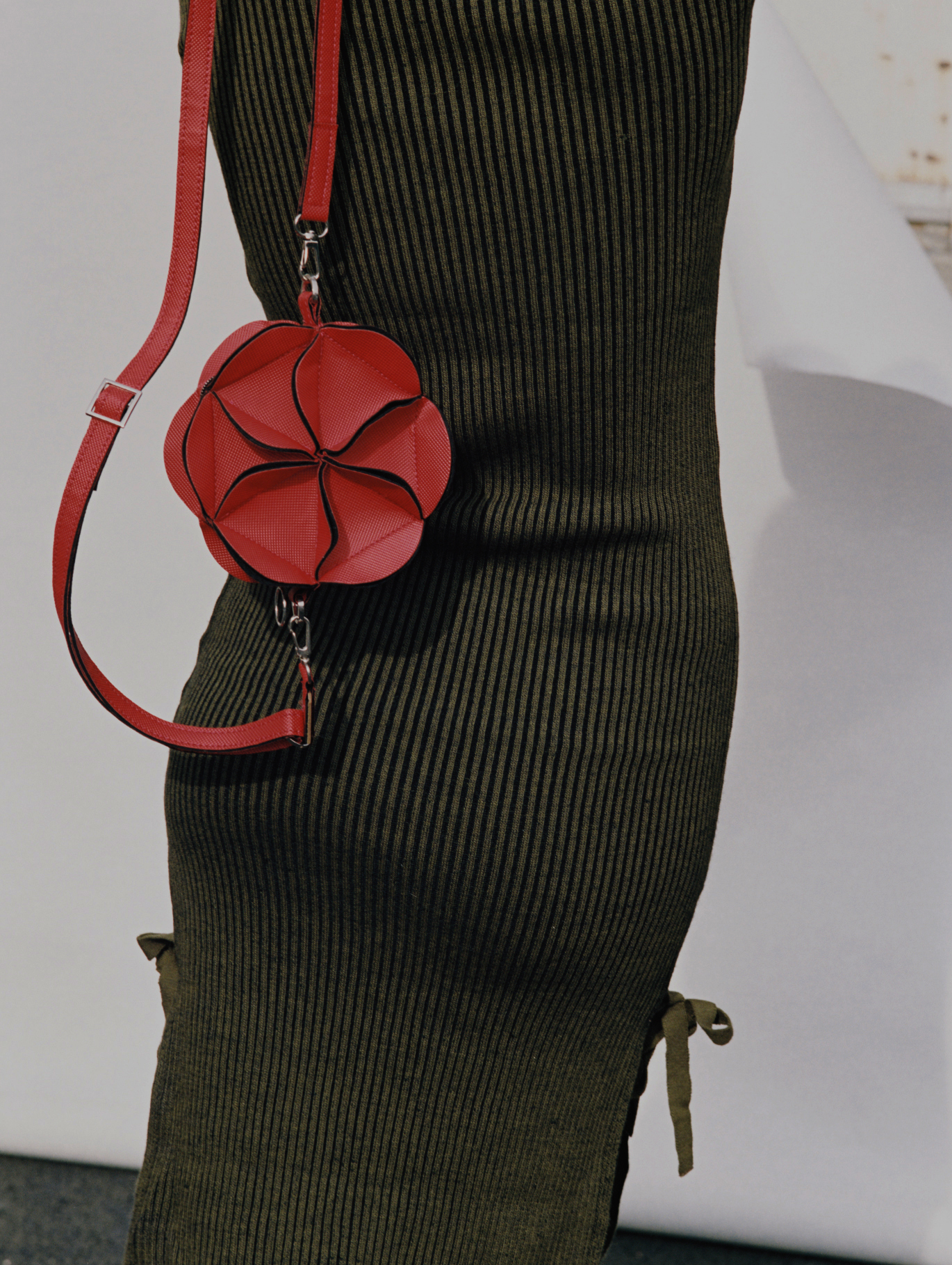 Nazumi Nakamoto, 2016 Collection. (4/4)