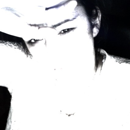 Who's that girl?! Is Batzion a mystery? 