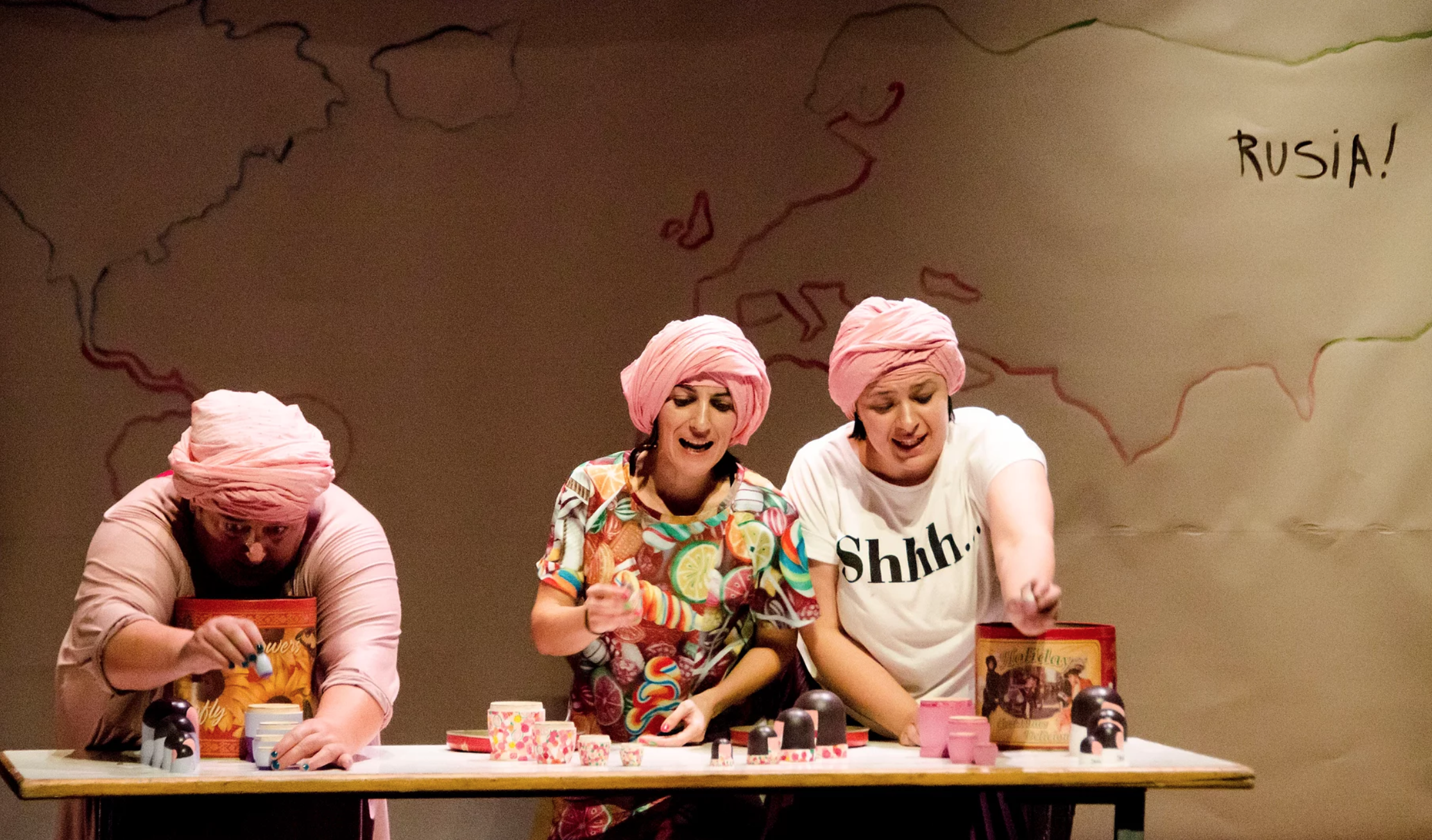 2015_Manawee (C&iacute;a. Matrioshka - Axud. direcci&oacute;n)