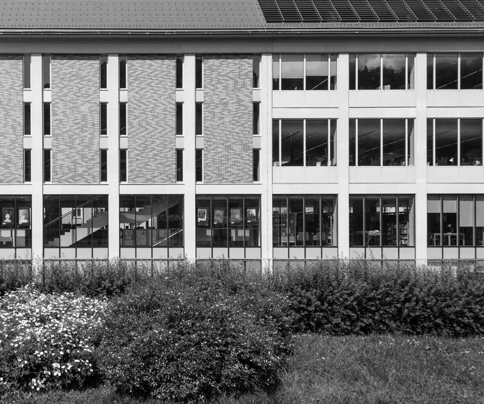 Osrednja knjižnica Celje / 1967, Cveta in Jure Sadar