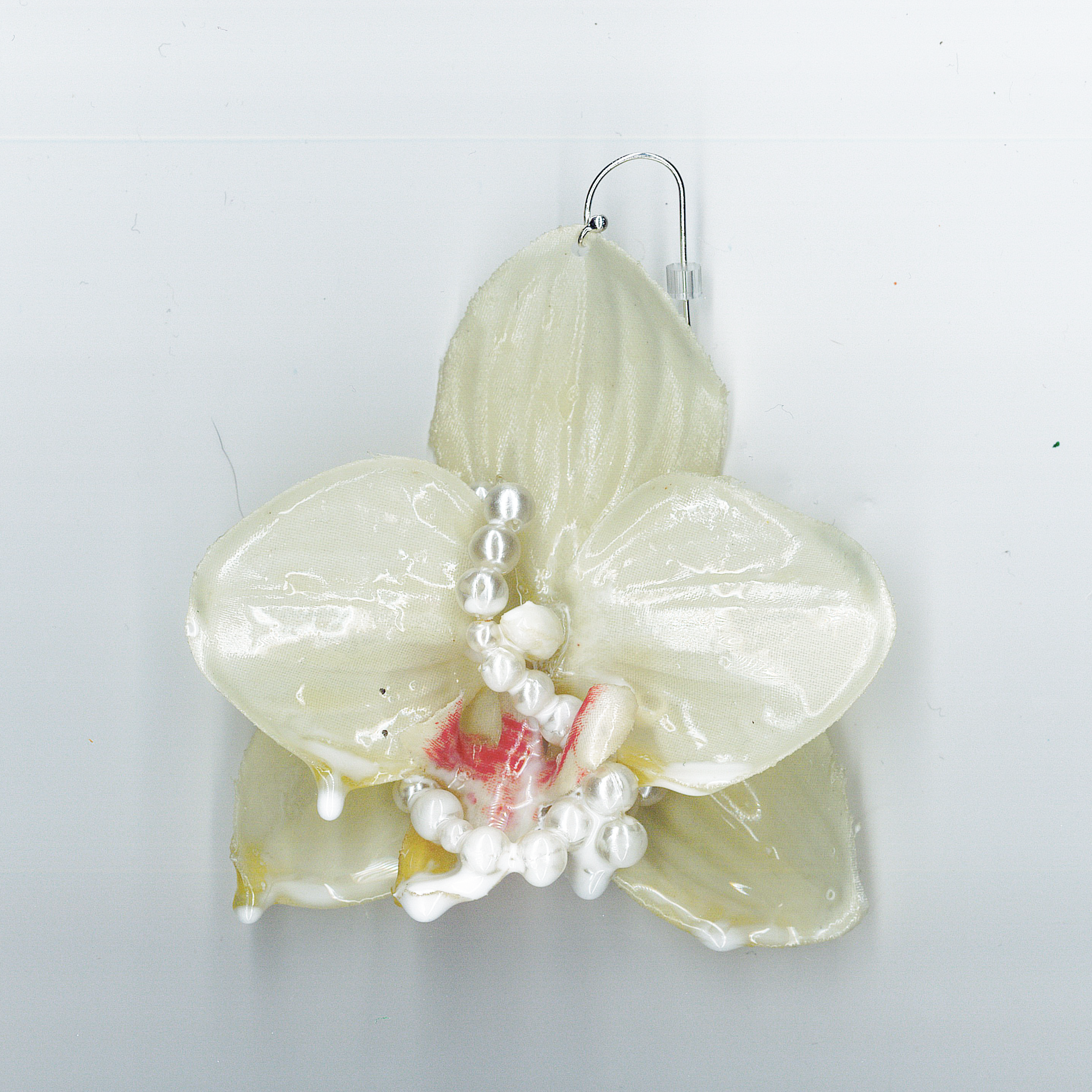0062-00 MILKY EARRING | 210 sek/pc