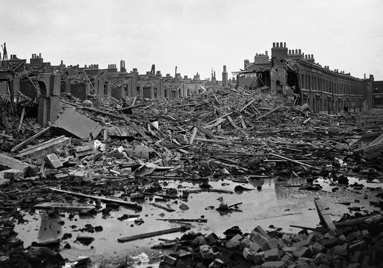 Destroyed City of London after Second World War