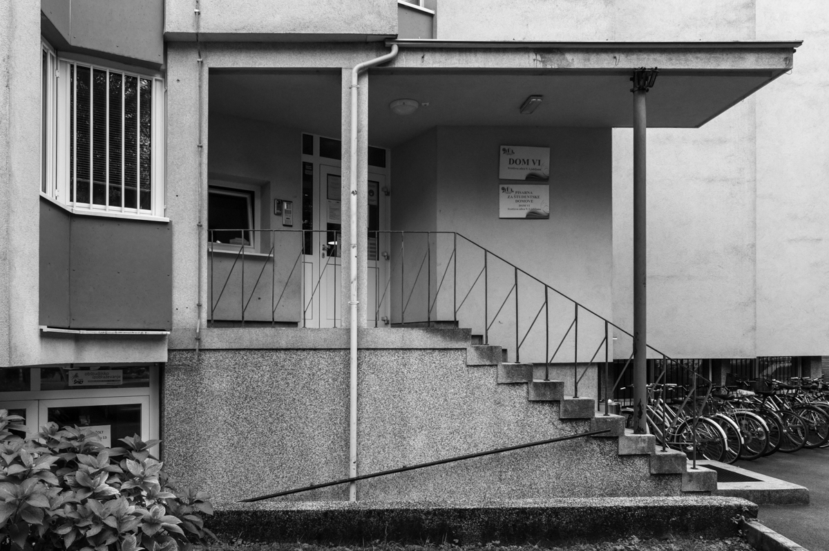 Dom 6, &scaron;tudentsko naselje v Rožni dolini, Ljubljana / 1961, Ivan &Scaron;trukelj