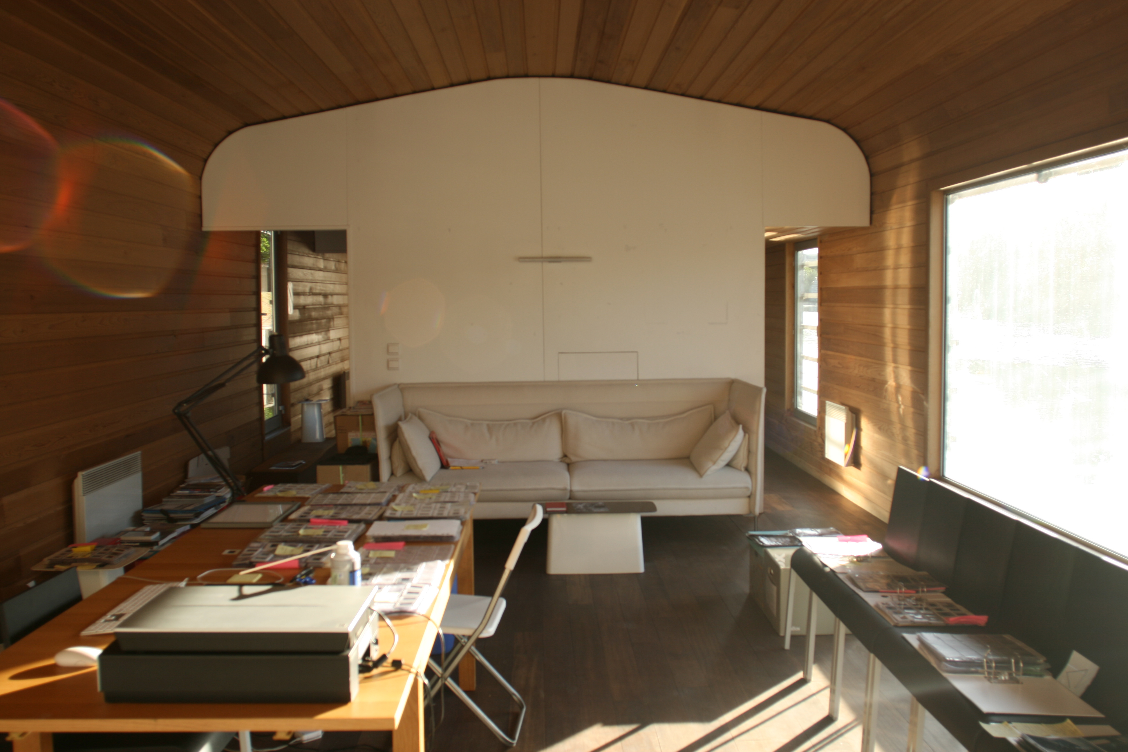 CNEAI=art center - photo archive management