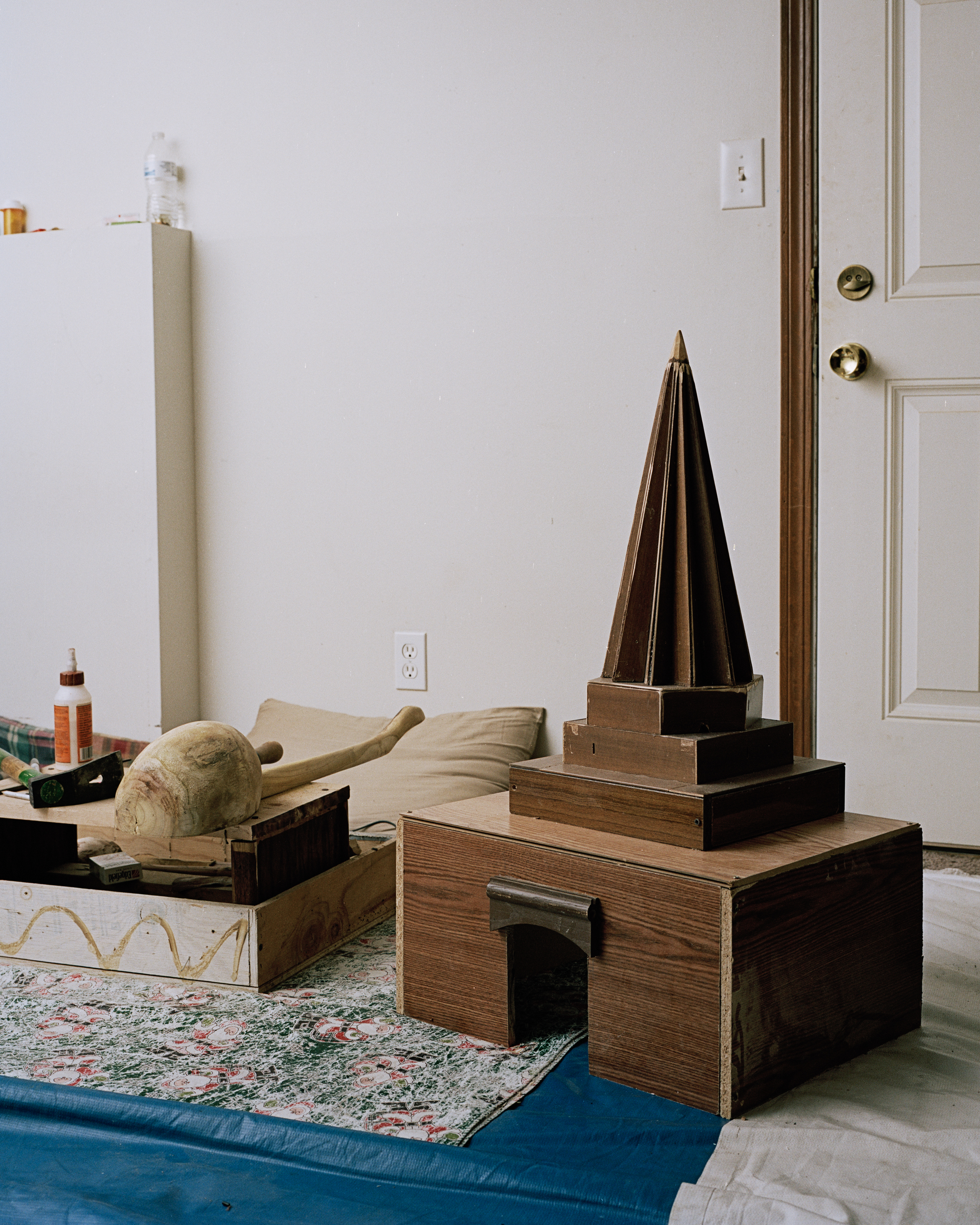 A model of the temple being built by Hamo Ibrahim in his basement.