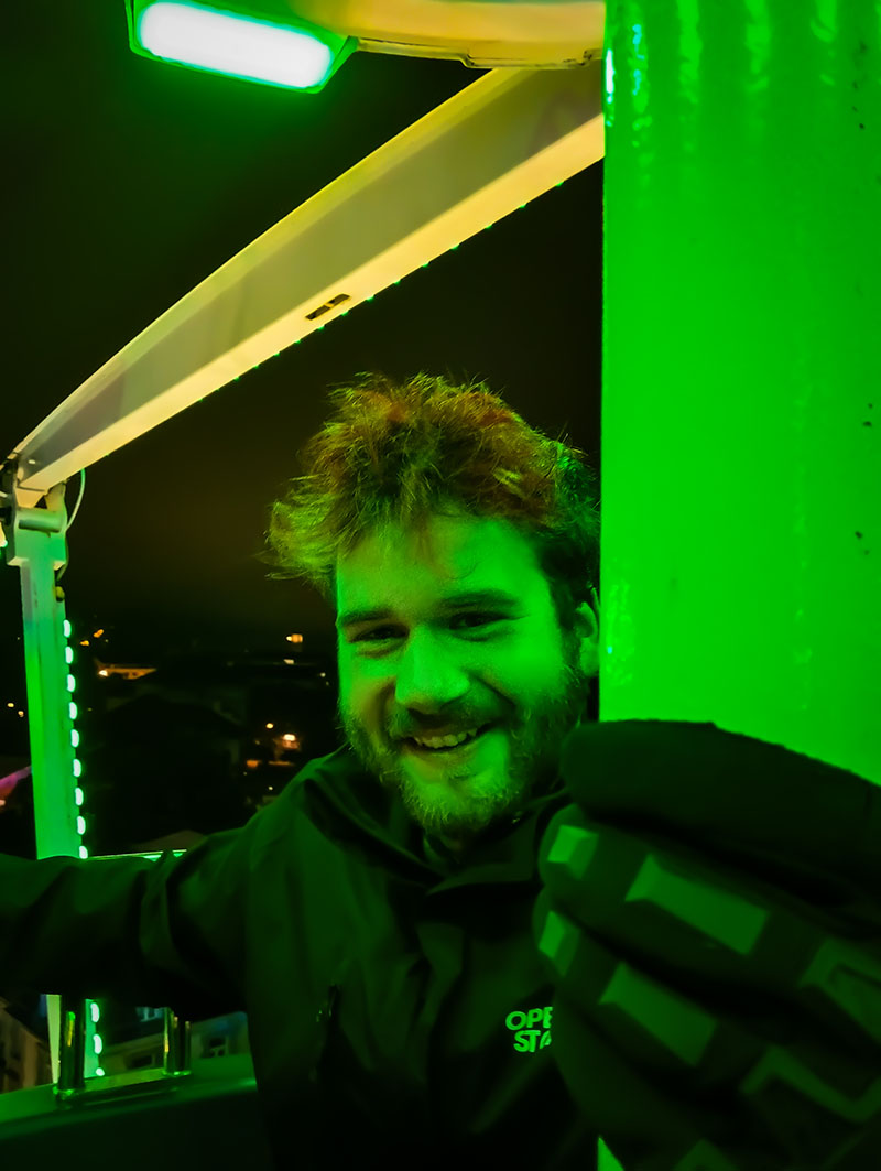 Sven geh&ouml;rte einst die einzige Queer-Bar der Stadt. Auf der Olma wird er alle paar Schritte von Bekannten angehalten. 