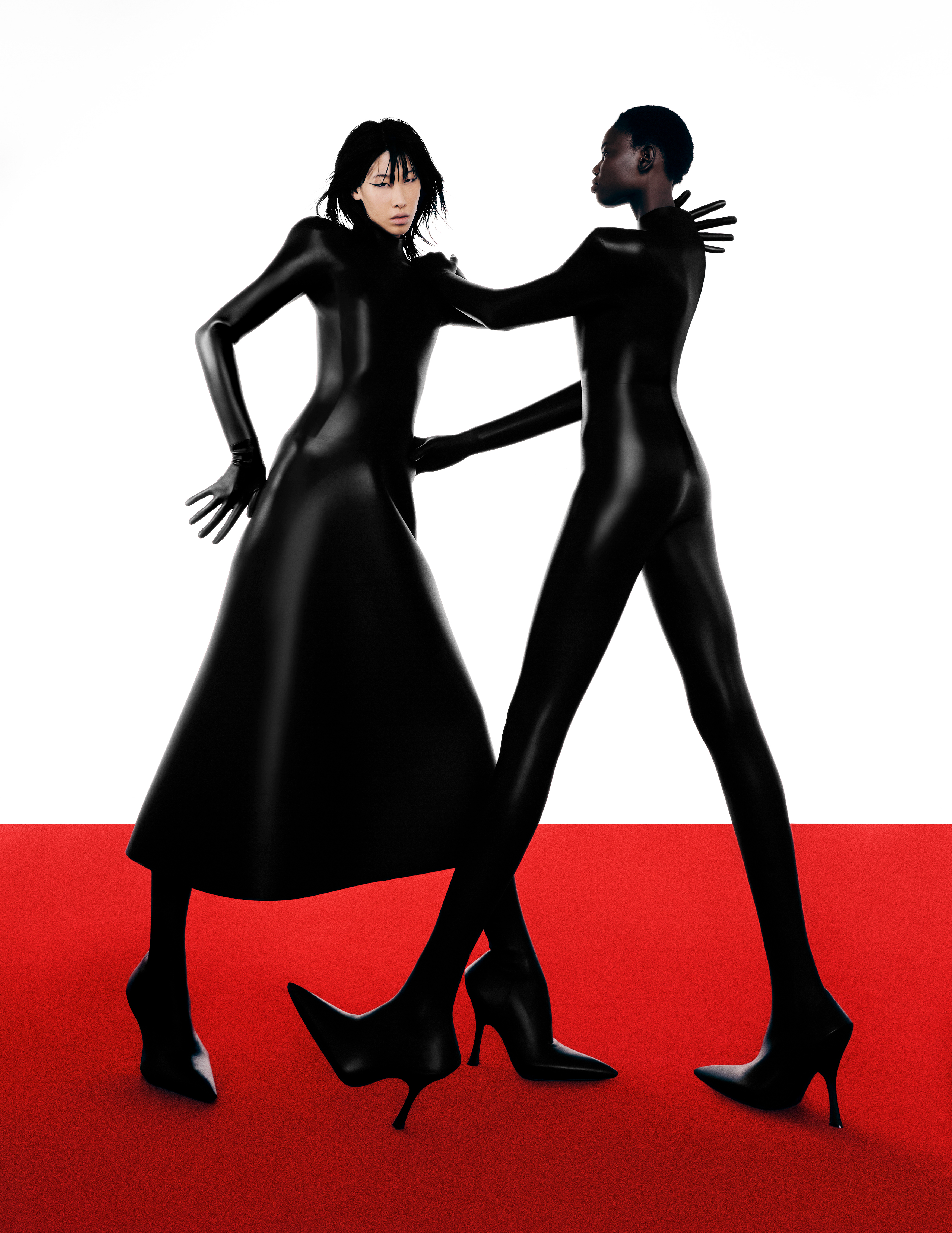 VOGUE BALENCIAGA HAUTE COUTURE