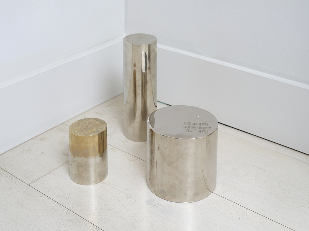 Installation View After Mallarmé;  Joëlle Tuerlinckx There (#1),(#2),(#3), ou Centre de gravité ‘Poids chromé 23 Kg, 13.1 Kg, 6 Kg [Centre of gravity, weight]', ou La Constellation du Peut-être [The Constellation of Maybe] (élément #3b,c,d) exhibition materiel activated by an operator as per instructions 2022 Photo: Stephen White and Co