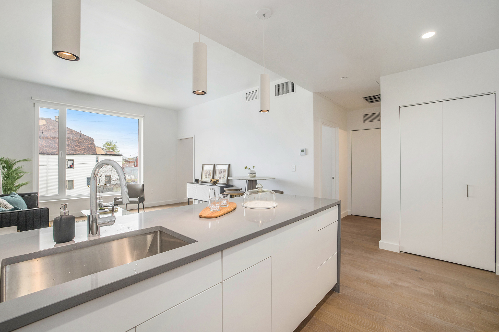 1 Bedroom unit, living areaPhotos © Andy Toteff