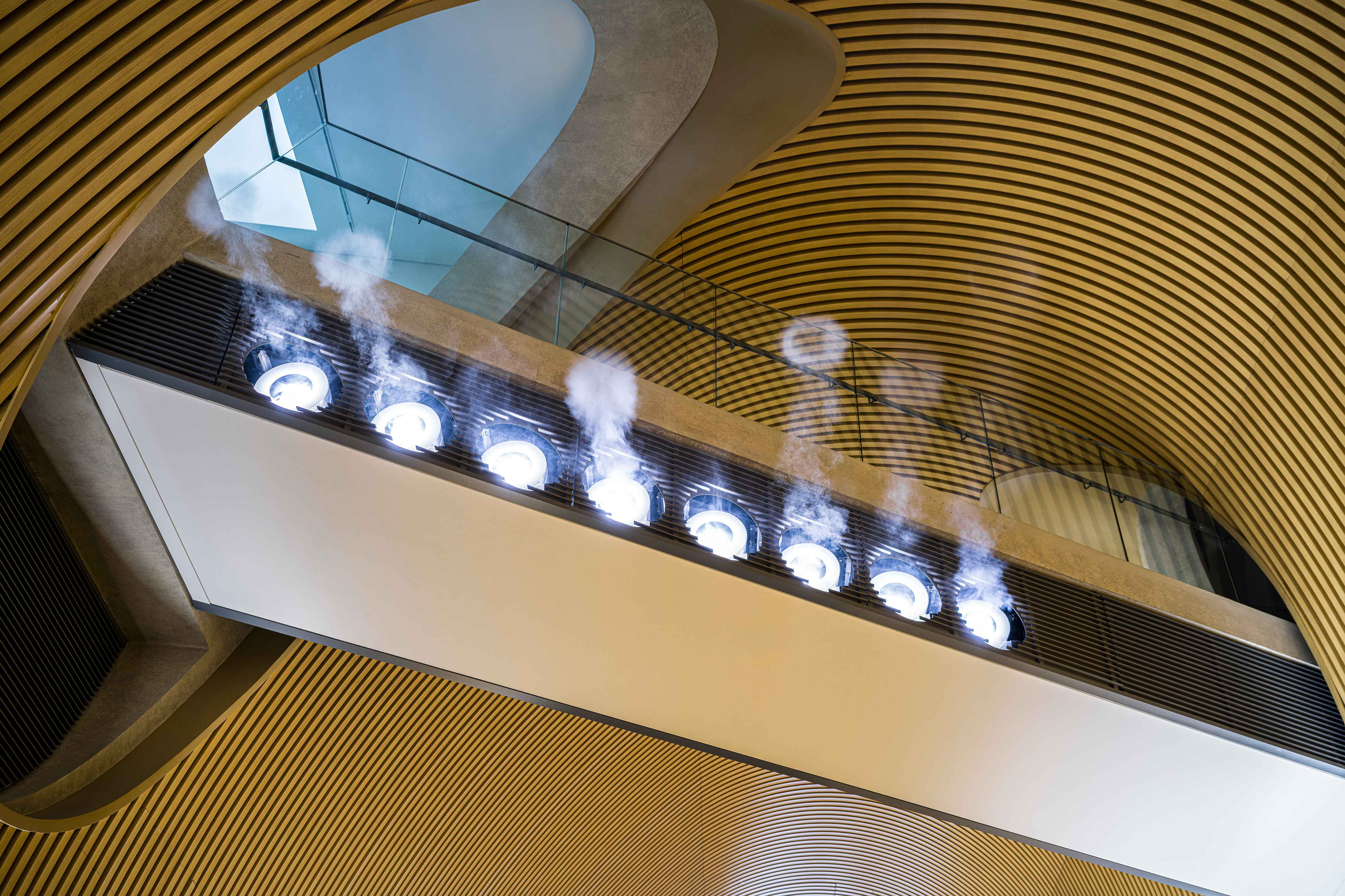 LG 아트센터 포그캐논