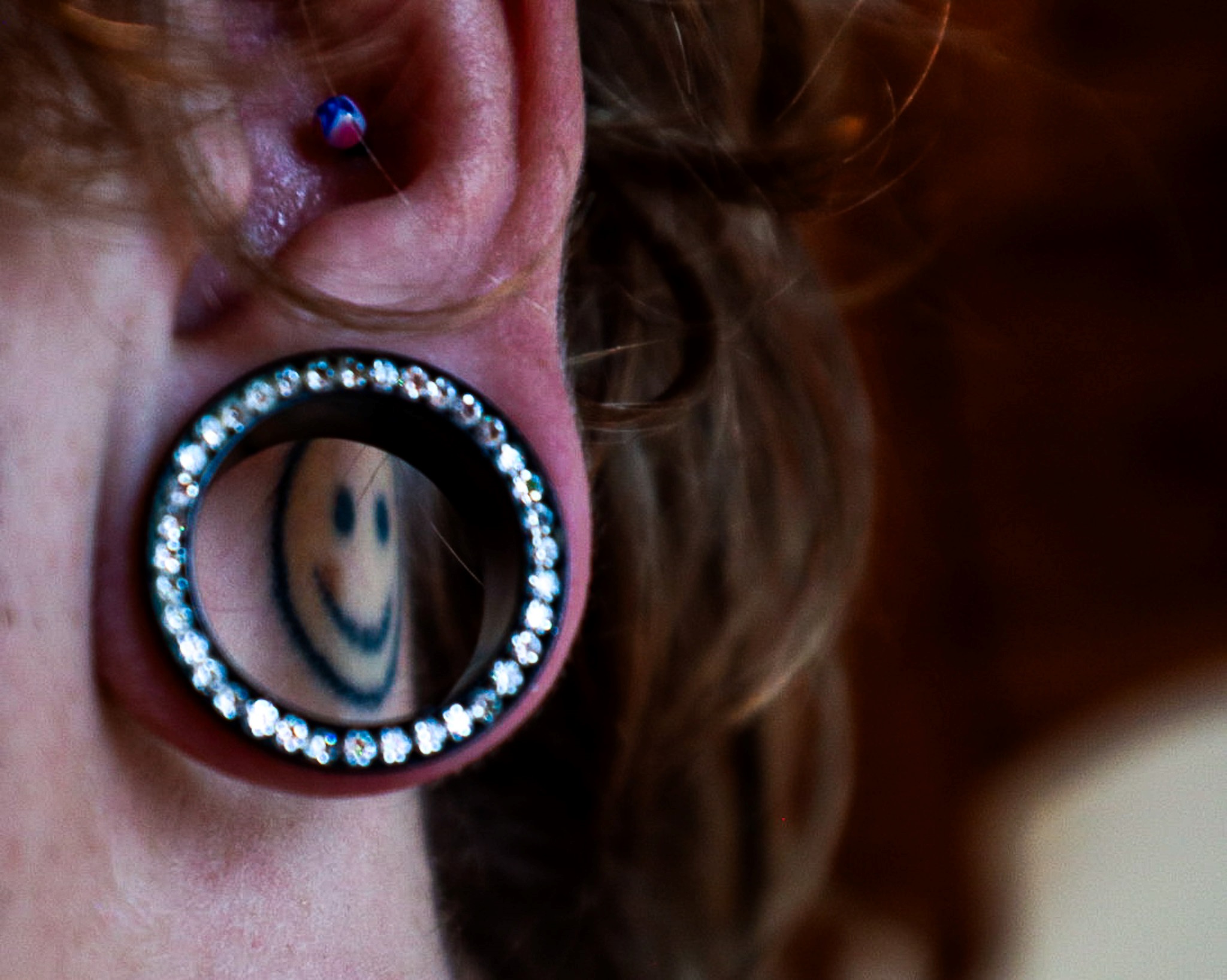 DAS GEHT UNTER DIE HAUT  von Aline Hämmerle