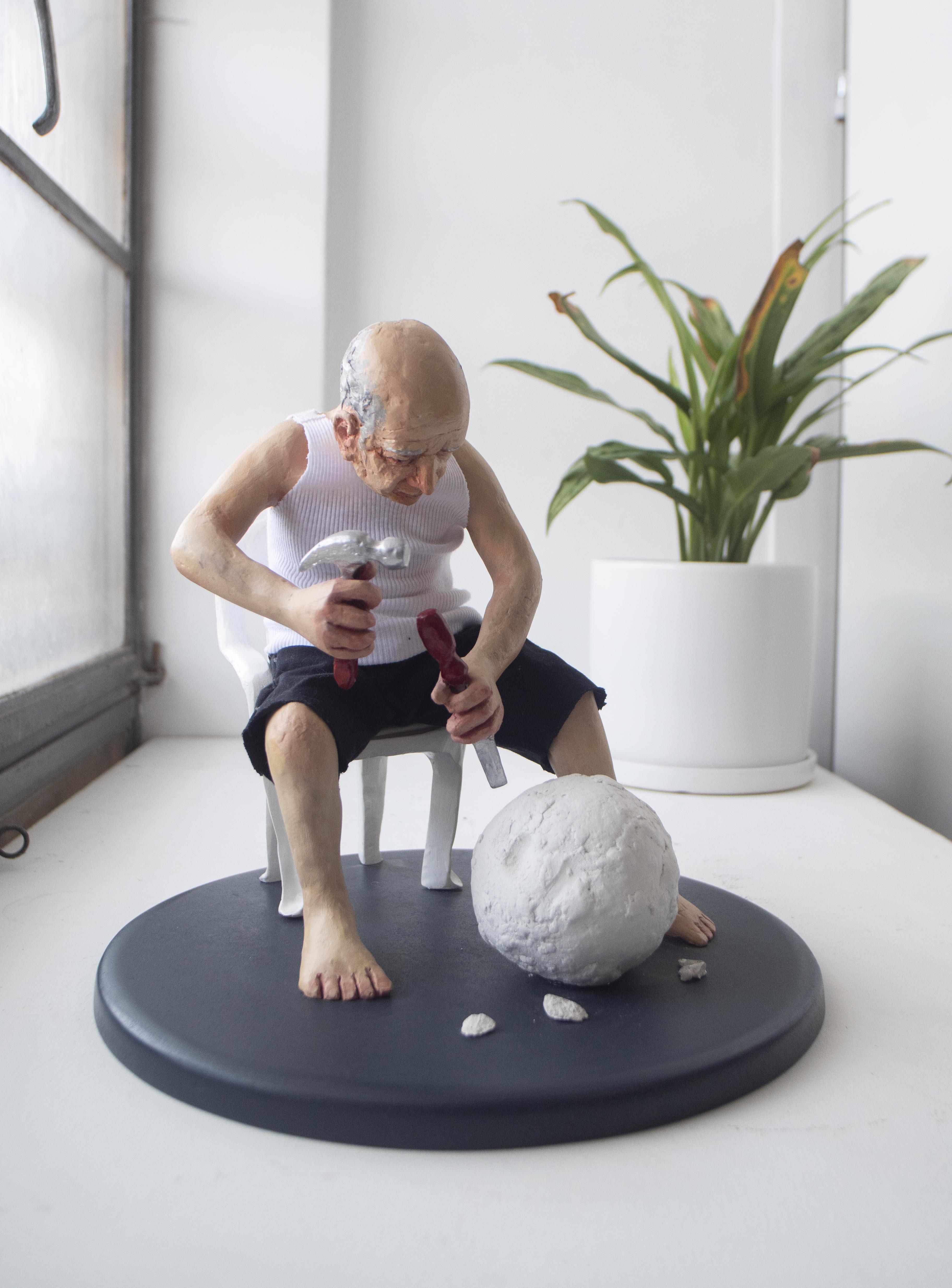 dad will get the moon (sculpting the moon)