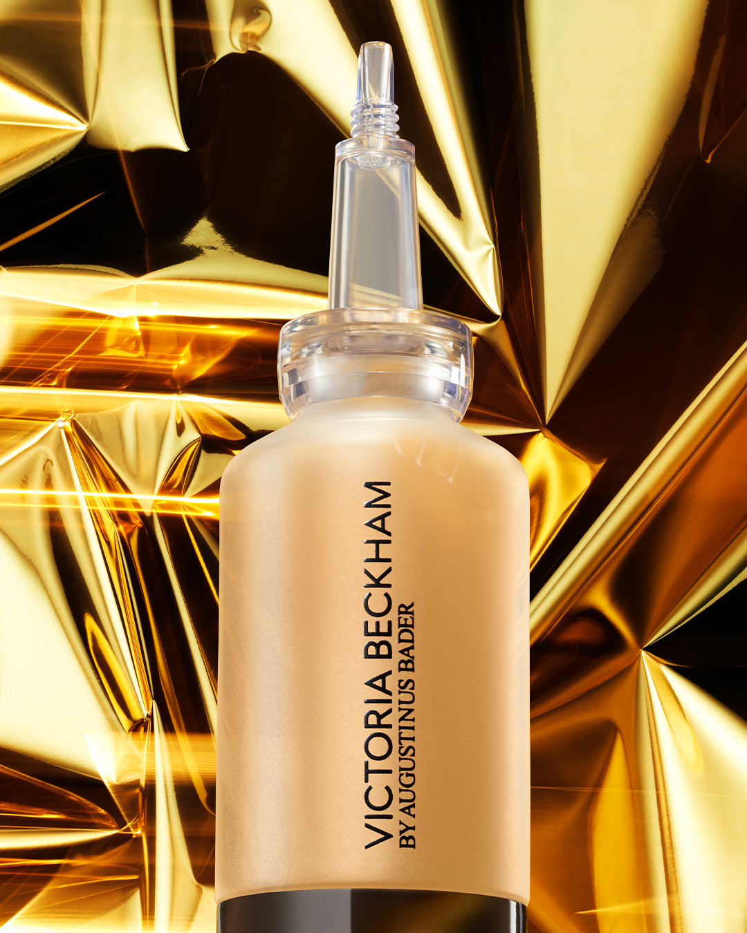 KMA Prop Stylist Sara Wacksman creates an electrifying gold display for Victoria Beckham Foundation