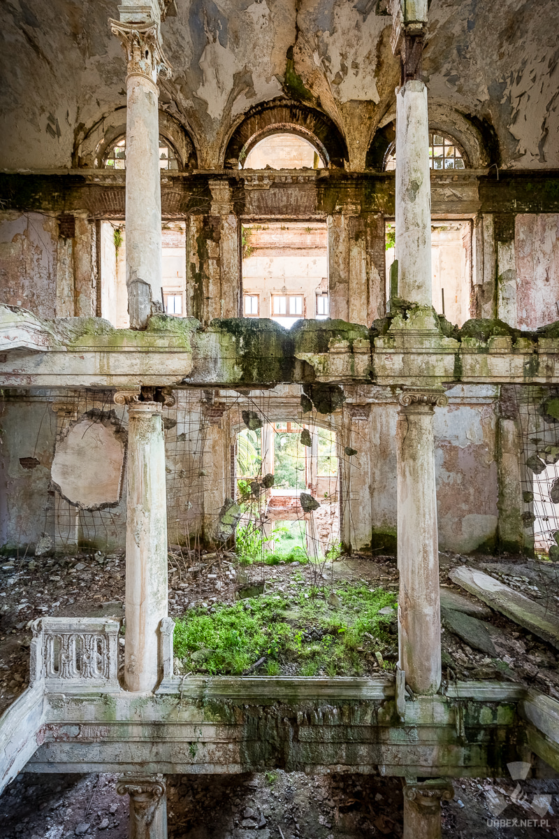 Abandoned Palace of Prince Smetsky