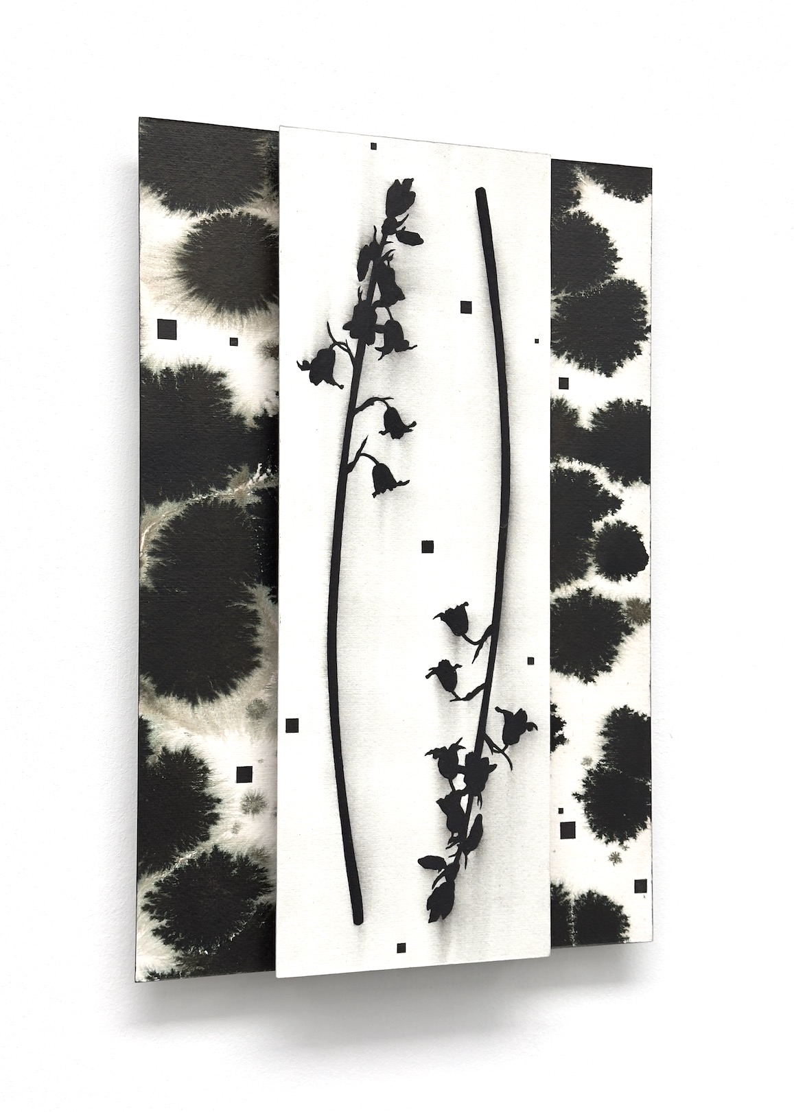 ‘Variables', 2024, conté pencil and acrylic on paper/aluminium, 30 x 20 cm.