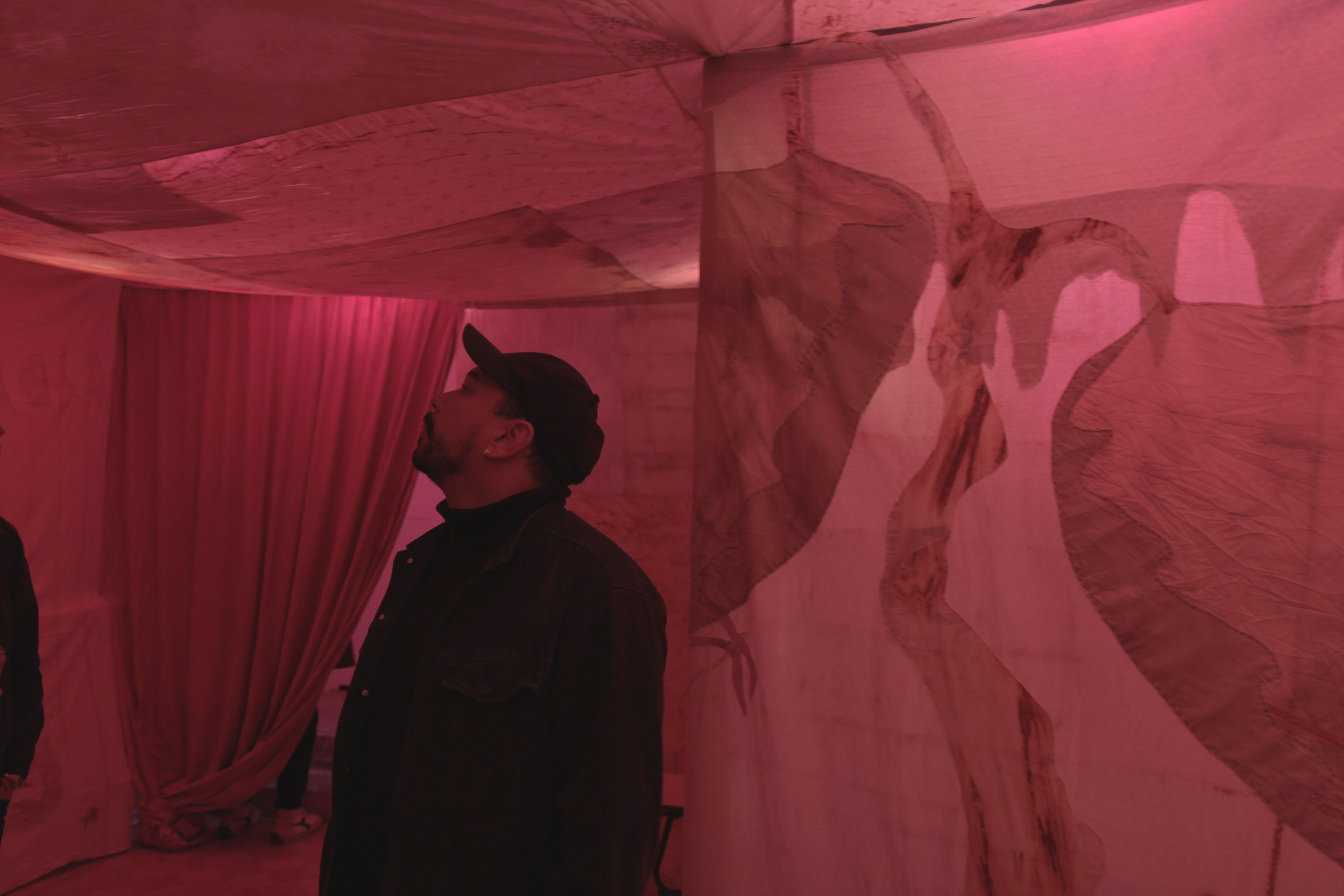 Anna Reutinger & Garance Wullschleger, Morte Liiiiiiiffeeeeeee, still naaaaaattuuuuree, exhibition opening, Galleri Nef, 2021. Photo: Mourning School