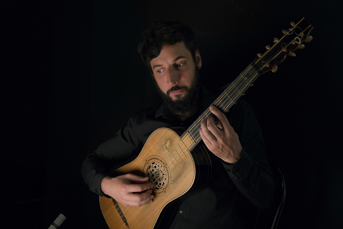 Romances inciertos, un autre Orlando / spectacle de François Chaignaud et Nina Laisné / 70 min. / 2017