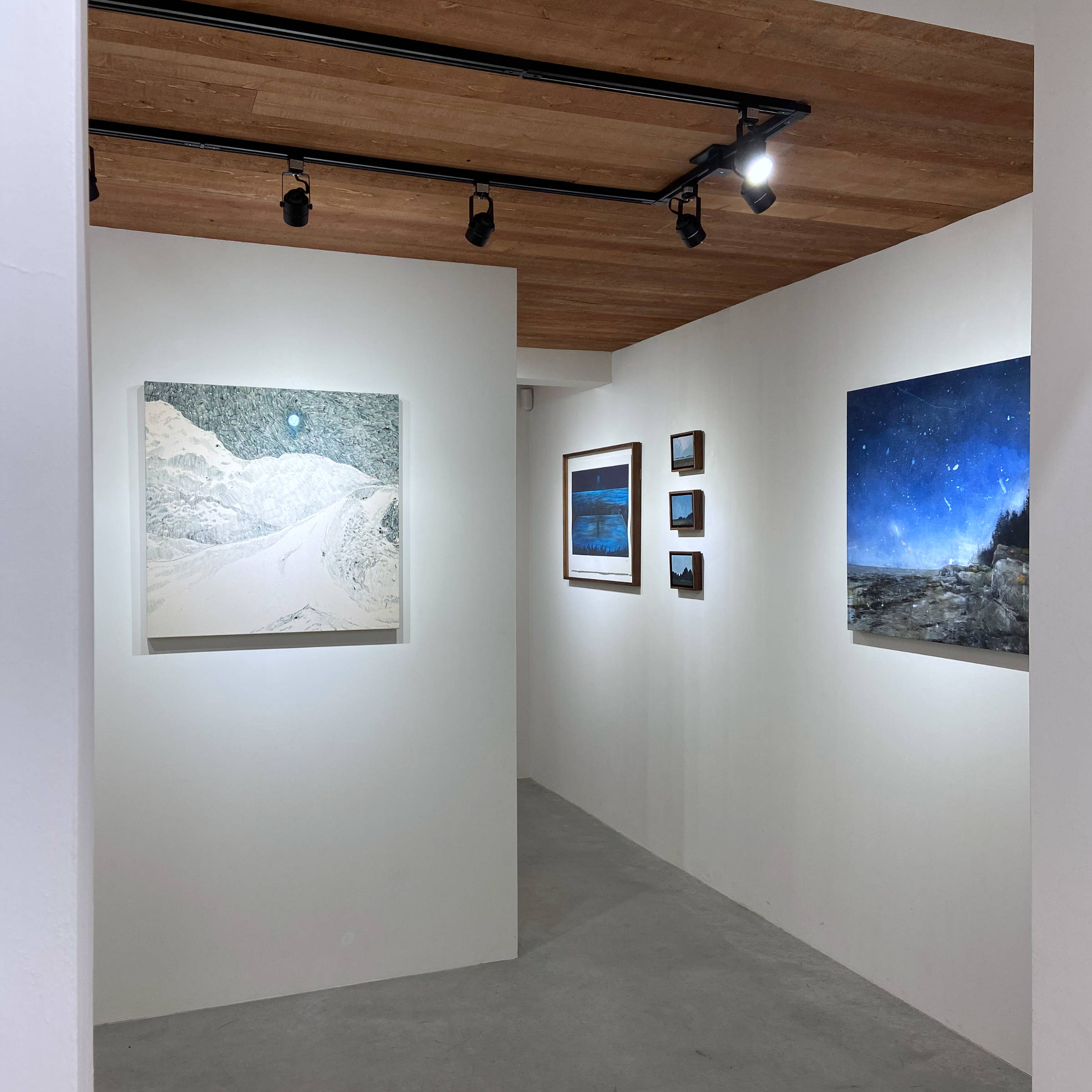 Les quatorze noctambules, Vue d'expo, 2022. © Champagne et Paradis.