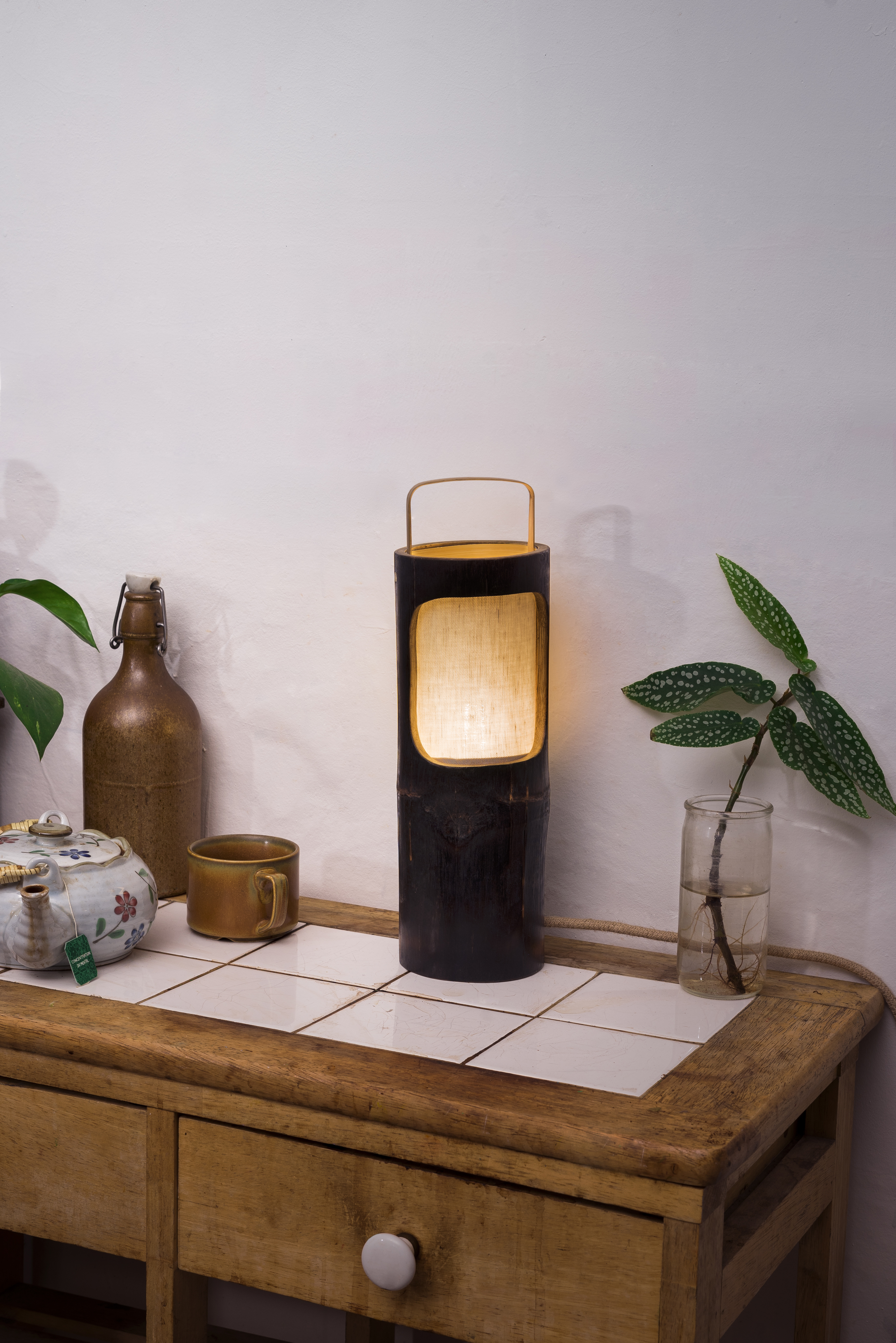 AYA 02 BR&Ucirc;L&Eacute;E