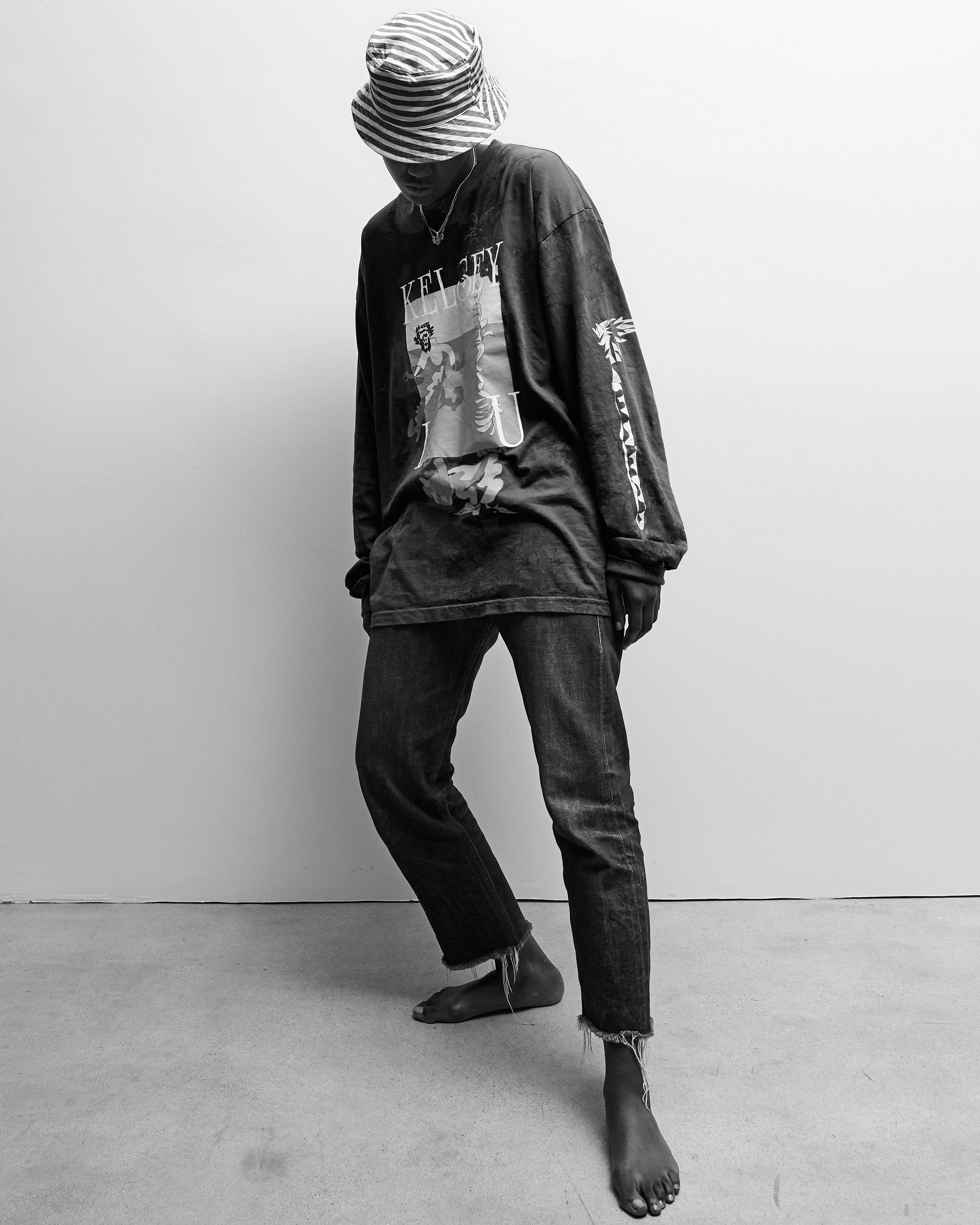  Kona, musician. Single "So Precious" with Moon Boots. Tour publicity photos. @_kingkona