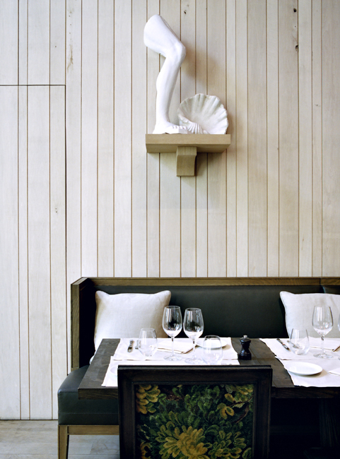 Maison Française - restaurant le Mini Palais, Paris.