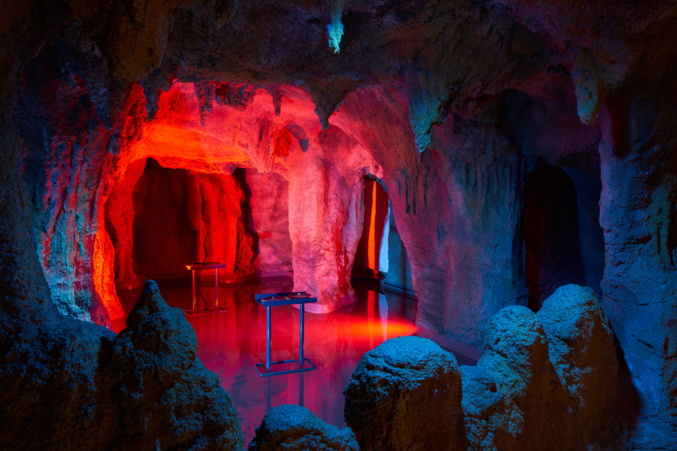 Fledermaushöhle Exotenhaus. Kunde: Stadt Karlsruhe.