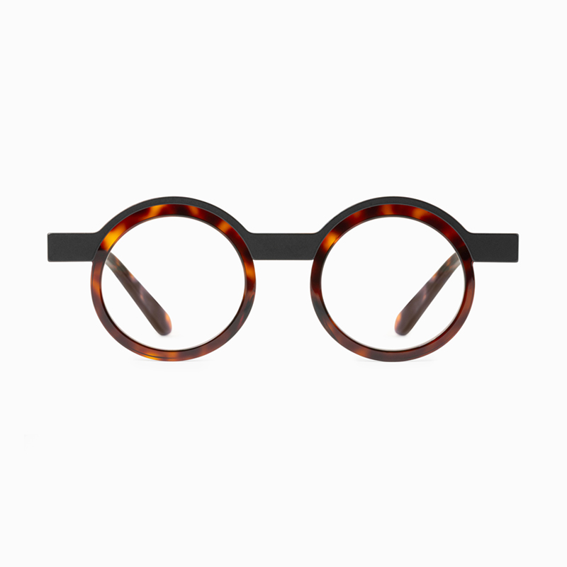 ︎︎︎TYRELL black/havana