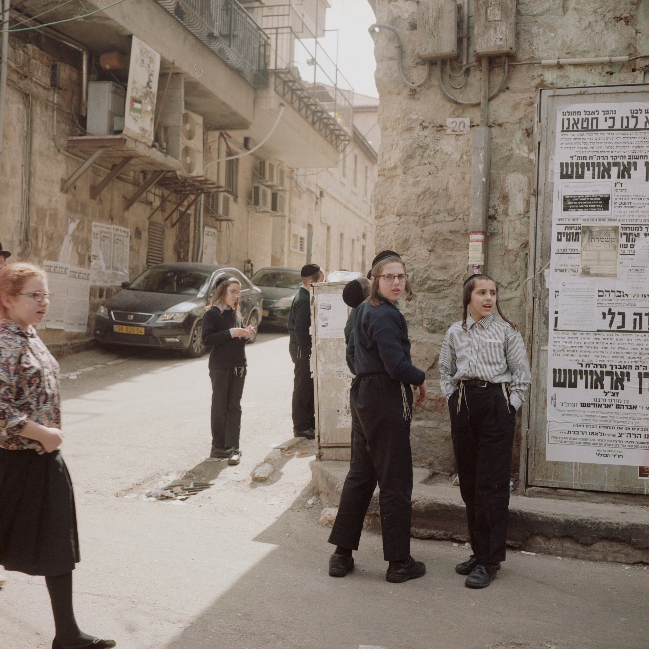 Kids, Mea She'arim, 2017