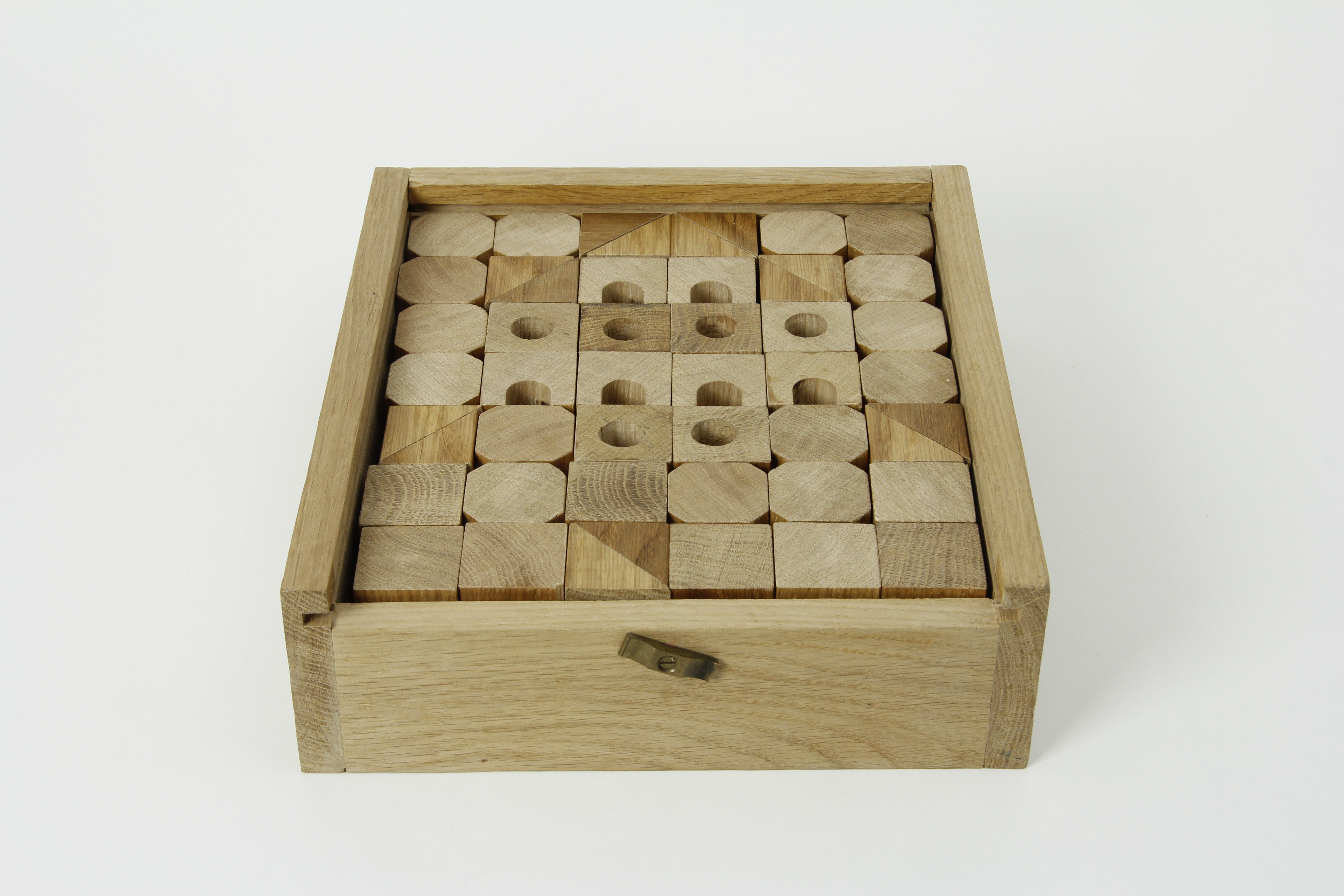 Emotional Storage2013Play objects, installation and documentation