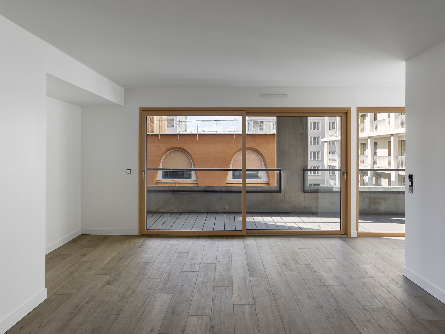 CLÉMENT VERGÉLY ARCHITECTES - ILOT B2 - LYON, FRANCE