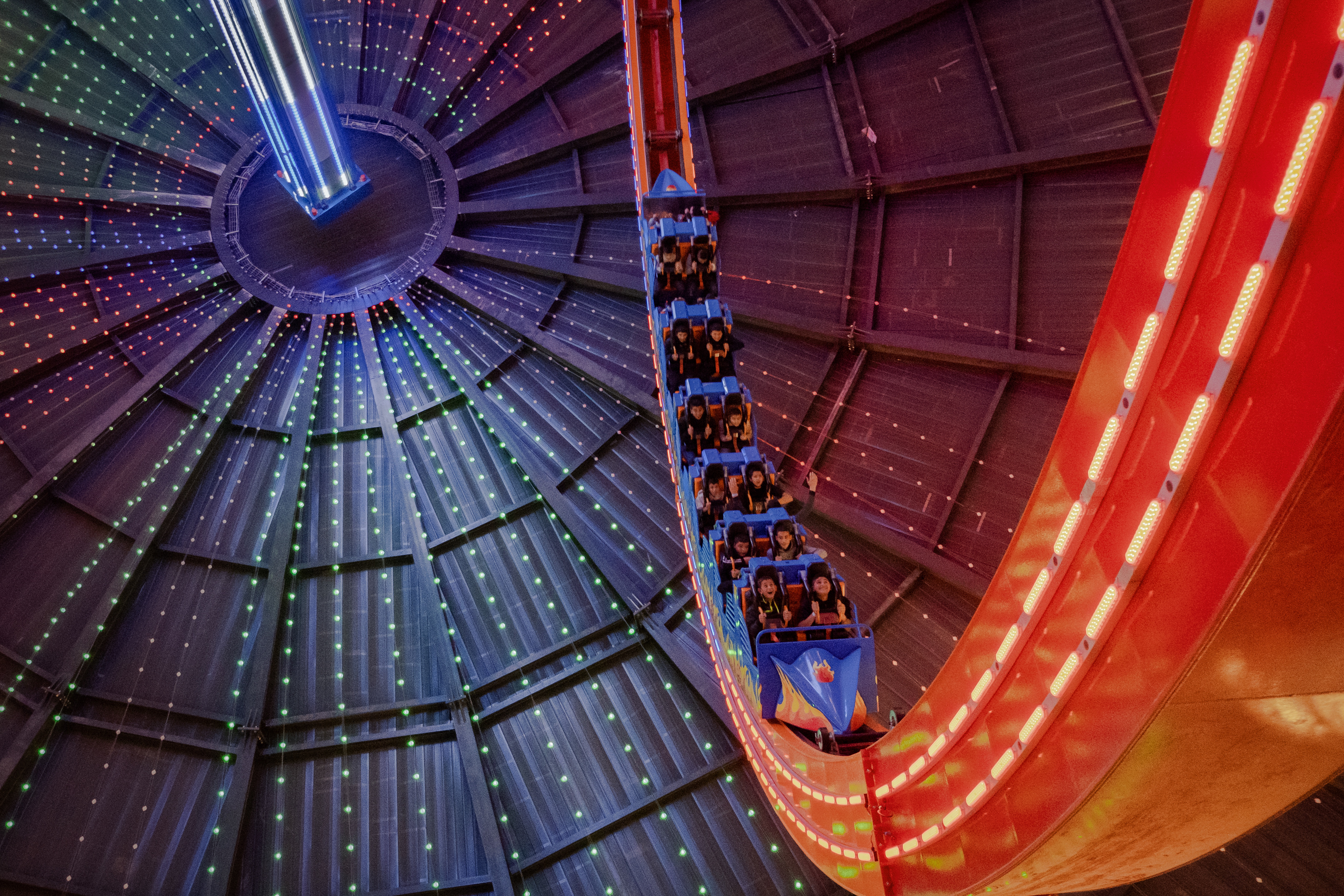 The New York Times - A New Israeli Wonderland, Where You Can Almost Forget Where You Are