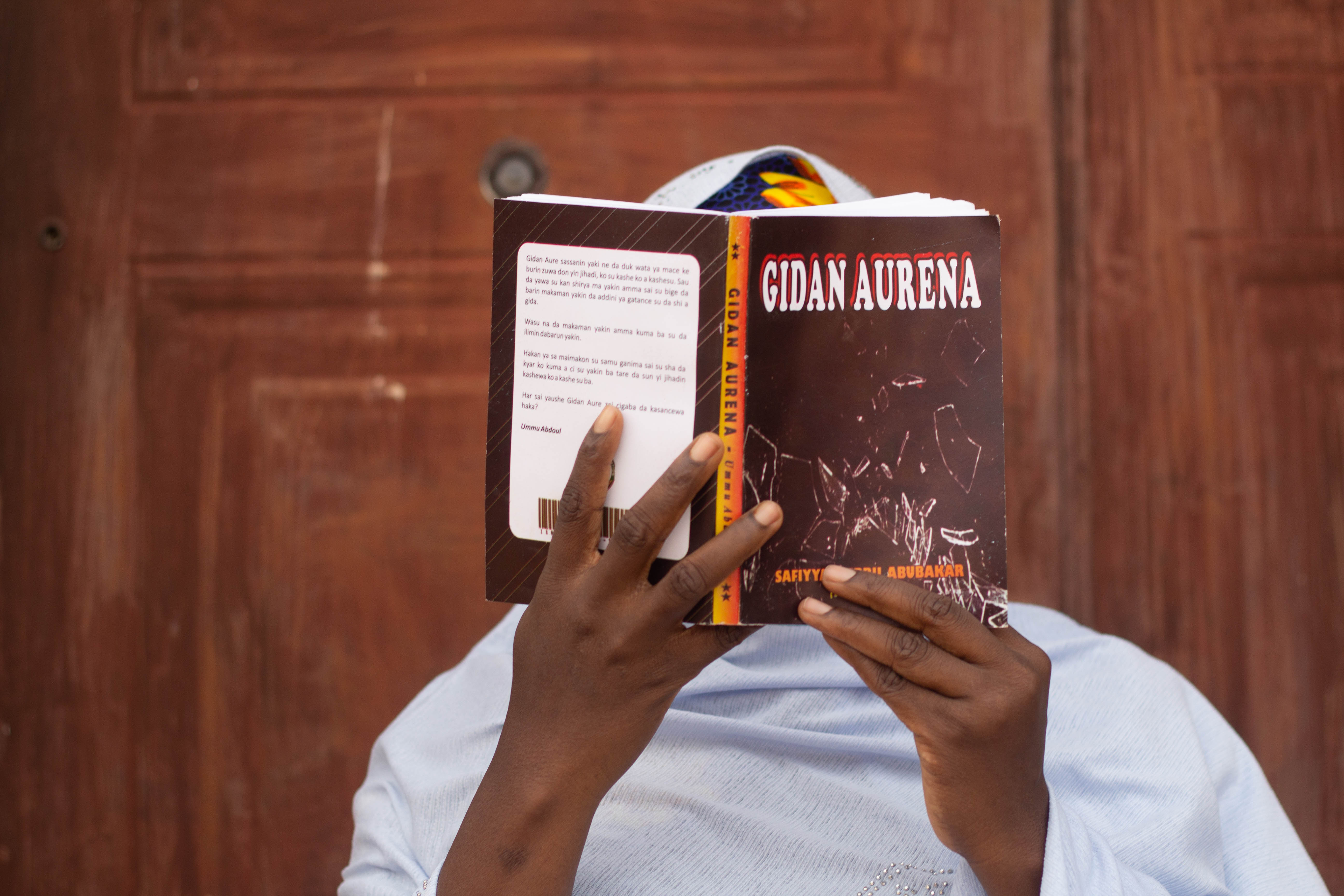 Hausa novelist, Safiyyah Jibril Abubakar (alias, Ummu Abdoul) won the 2018 BBC Hausa Women Short Story Writing Competition. She has been cyber bullied due to her writings, and called a heretic and a deviant from her religion.